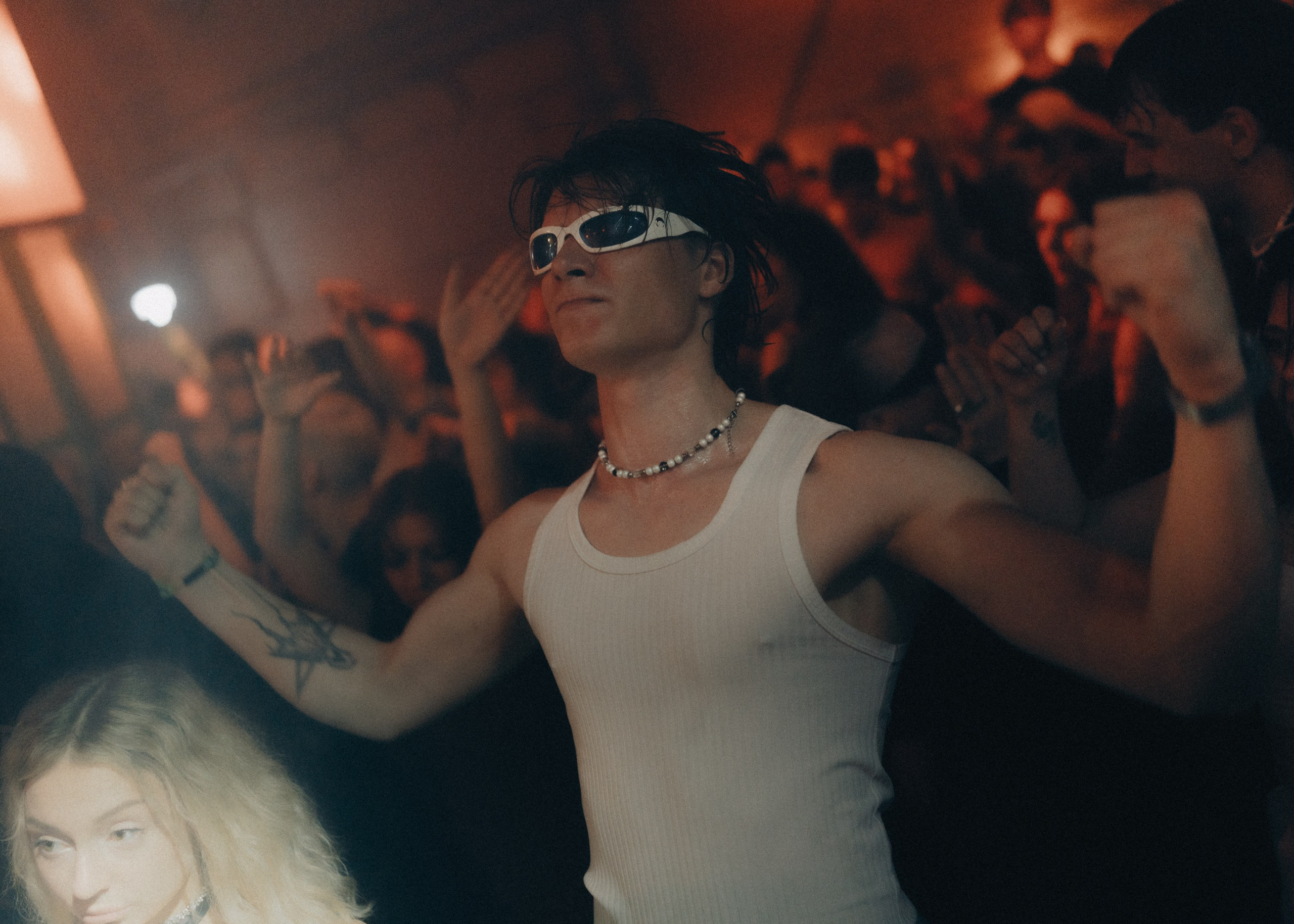 К-30 SLAVIC TECHNO: Police In Paris. Annyshka