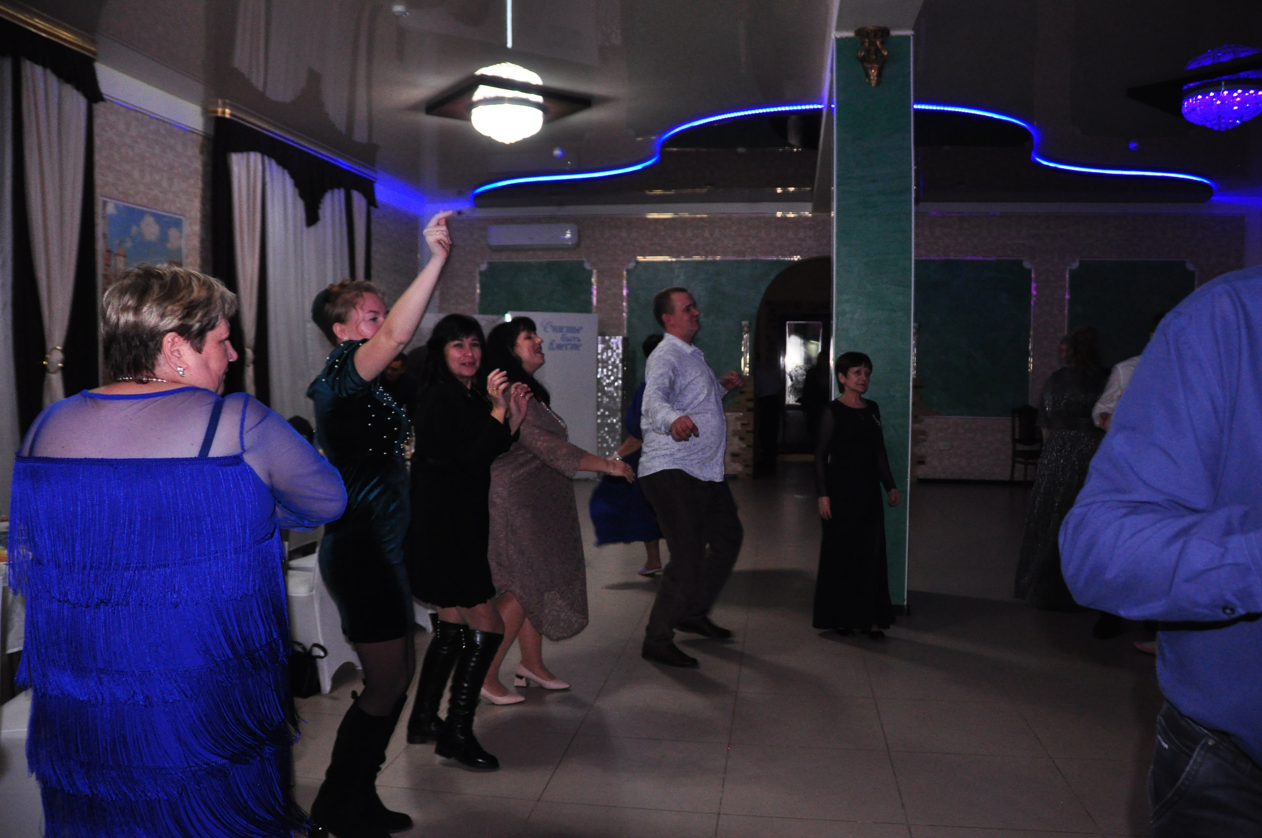 Корпоративы/День рождения. Фотограф в Урюпинске