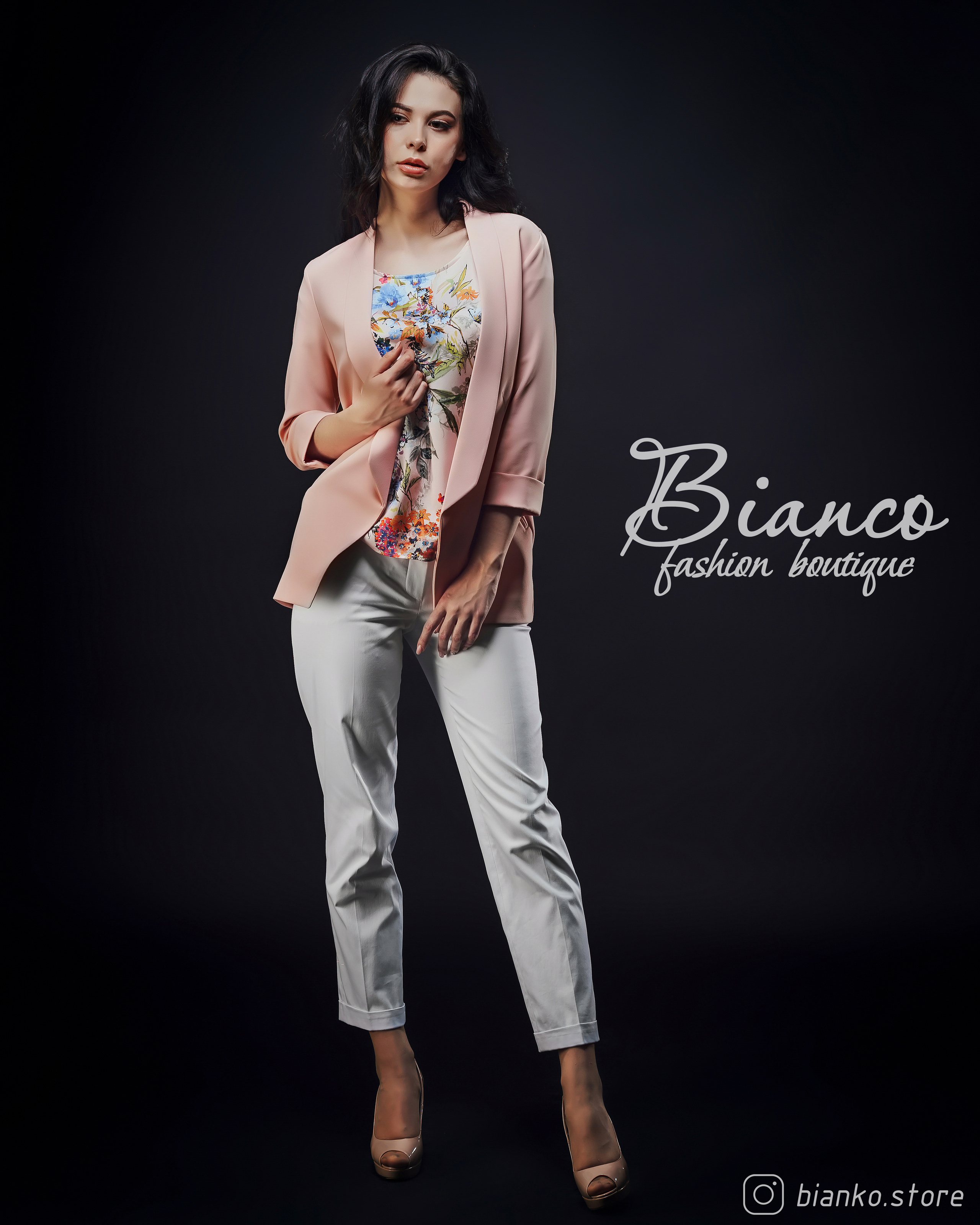 Магазин женской одежды Bianco. Фотограф в Крыму Романенко Даниил