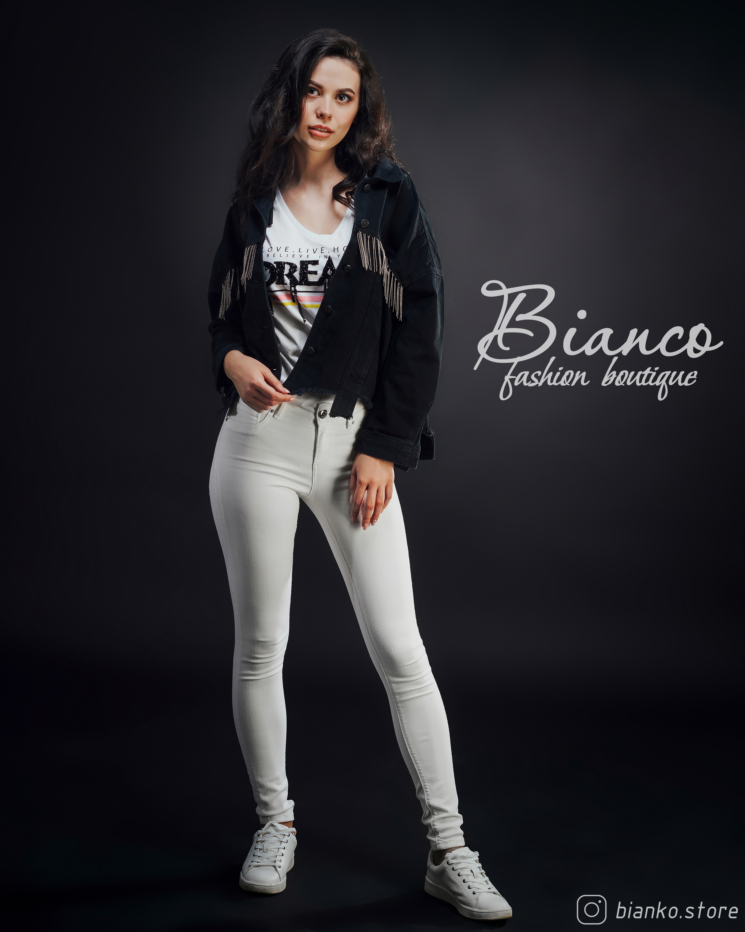 Магазин женской одежды Bianco. Фотограф в Крыму Романенко Даниил