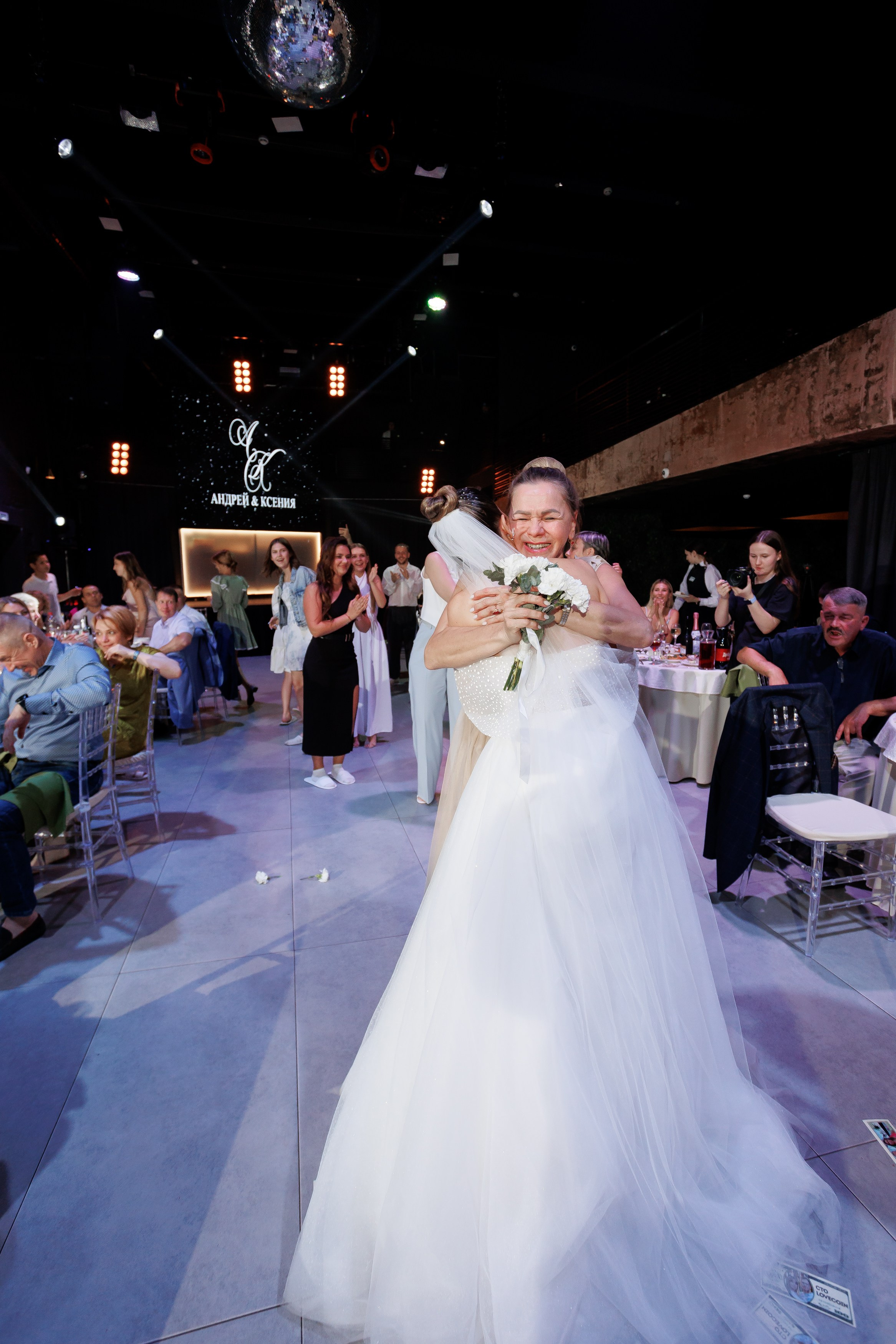 Свадебный фотограф Нижний Новгород. Свадебный и контент фотограф в Нижнем Новгороде Владимир Пресняков