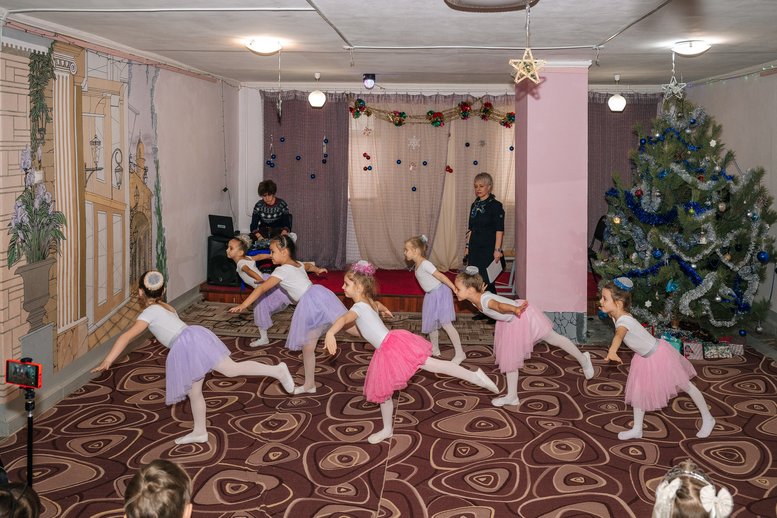 Новогодняя ёлка 2026. Семейный клуб «Открытый город»