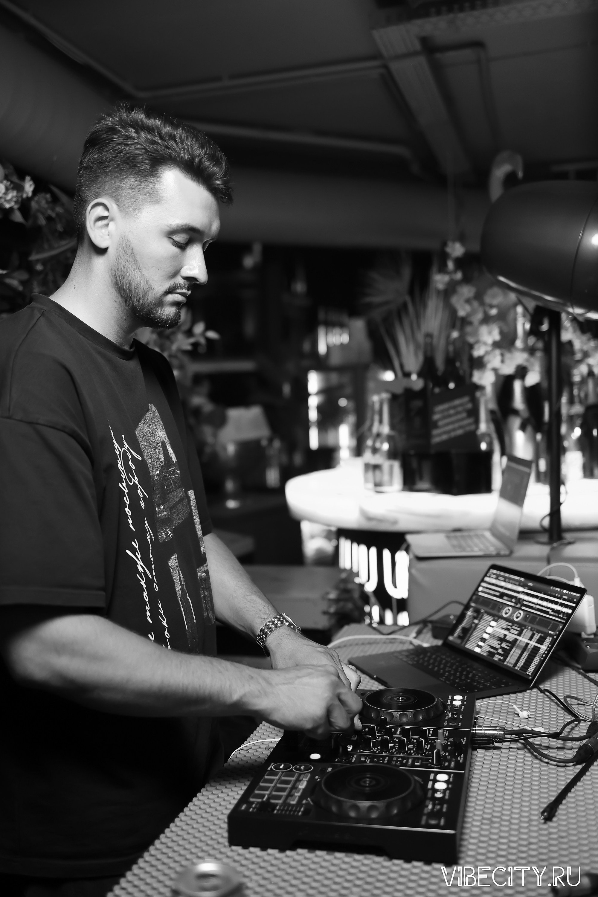 DOUBLE U. VIBECITY.RU Вайб Сити Ру Фоторепортажи Фотоотчеты Калининград