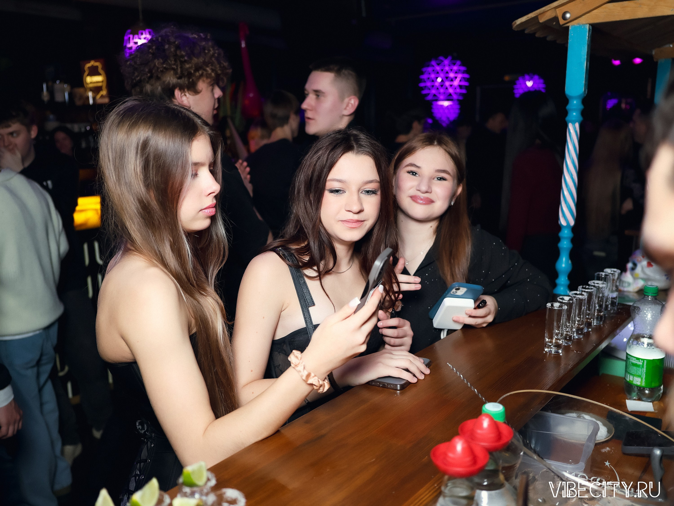 DOUBLE U. VIBECITY.RU Вайб Сити Ру Фоторепортажи Фотоотчеты Калининград