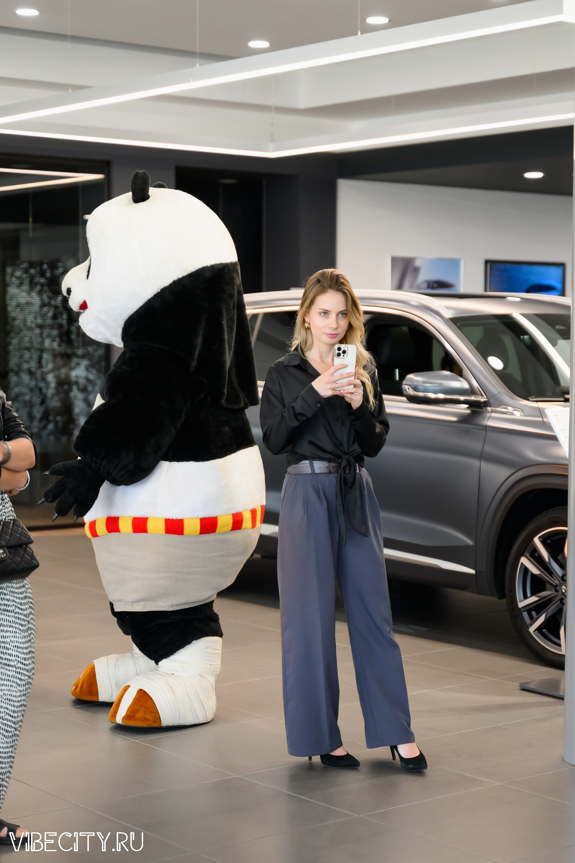 Презентация Geely Manjaro. VIBECITY.RU Вайб Сити Ру Фоторепортажи Фотоотчеты Калининград