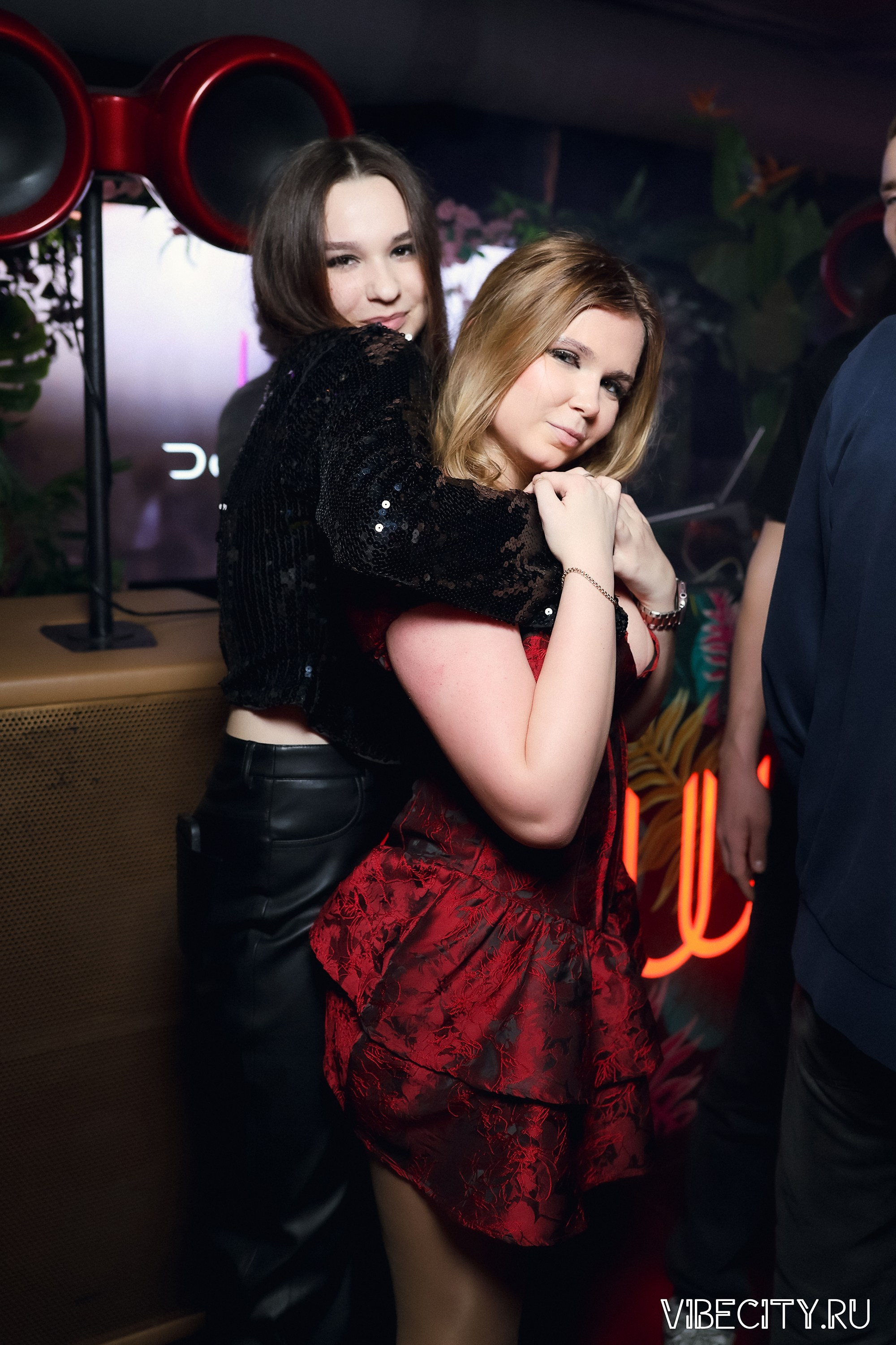 DOUBLE U. VIBECITY.RU Вайб Сити Ру Фоторепортажи Фотоотчеты Калининград