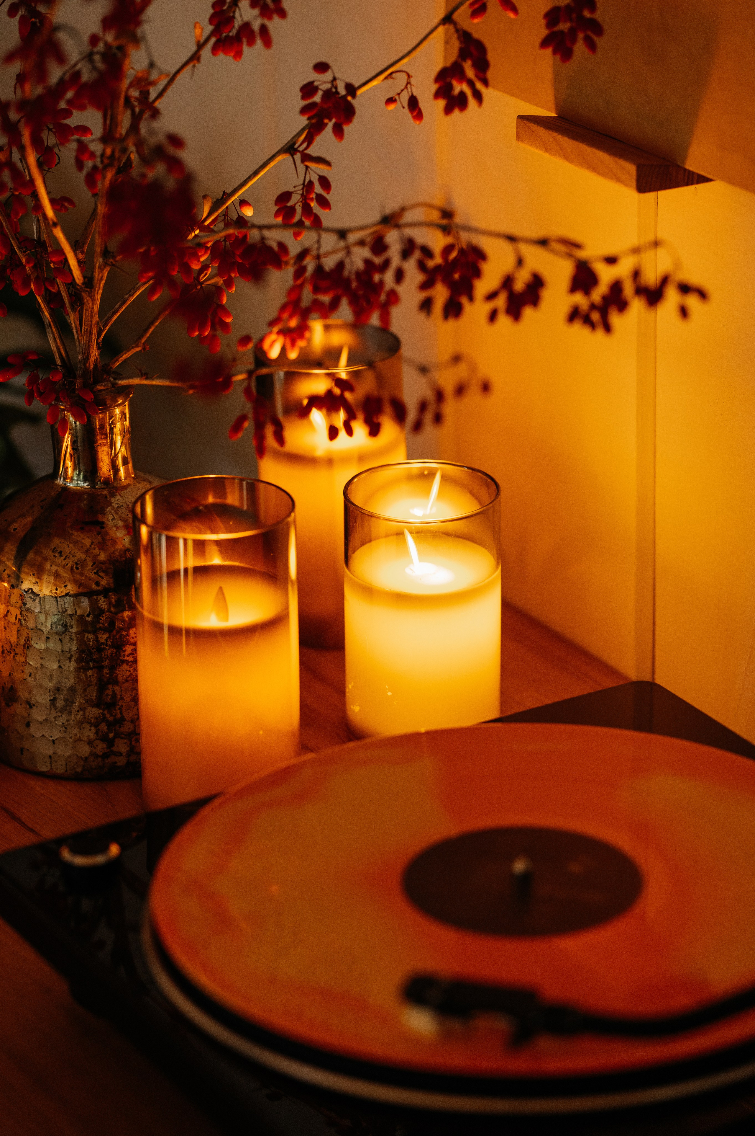 Невероятно атмосферный семейный ужин. Wedding photographer in Moscow and around the world Andrey Medvednikov