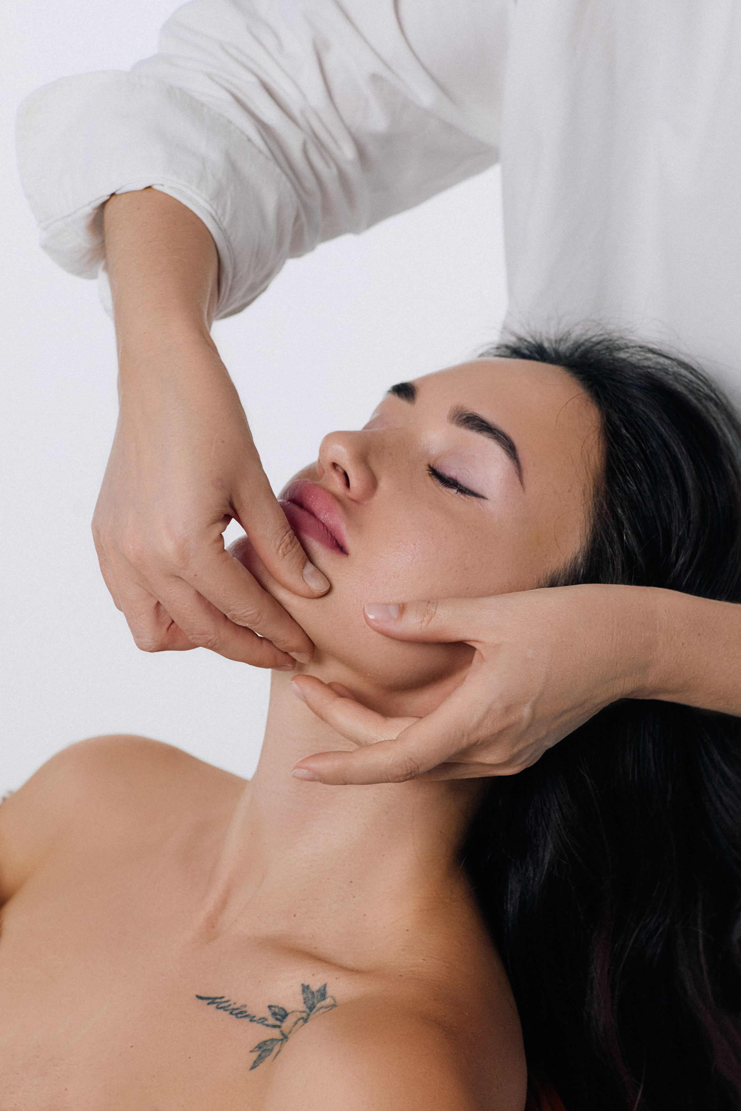 Business photo shoot for cosmetologist. Фотограф-портретист Евгения Синкевич в Риге и Европе