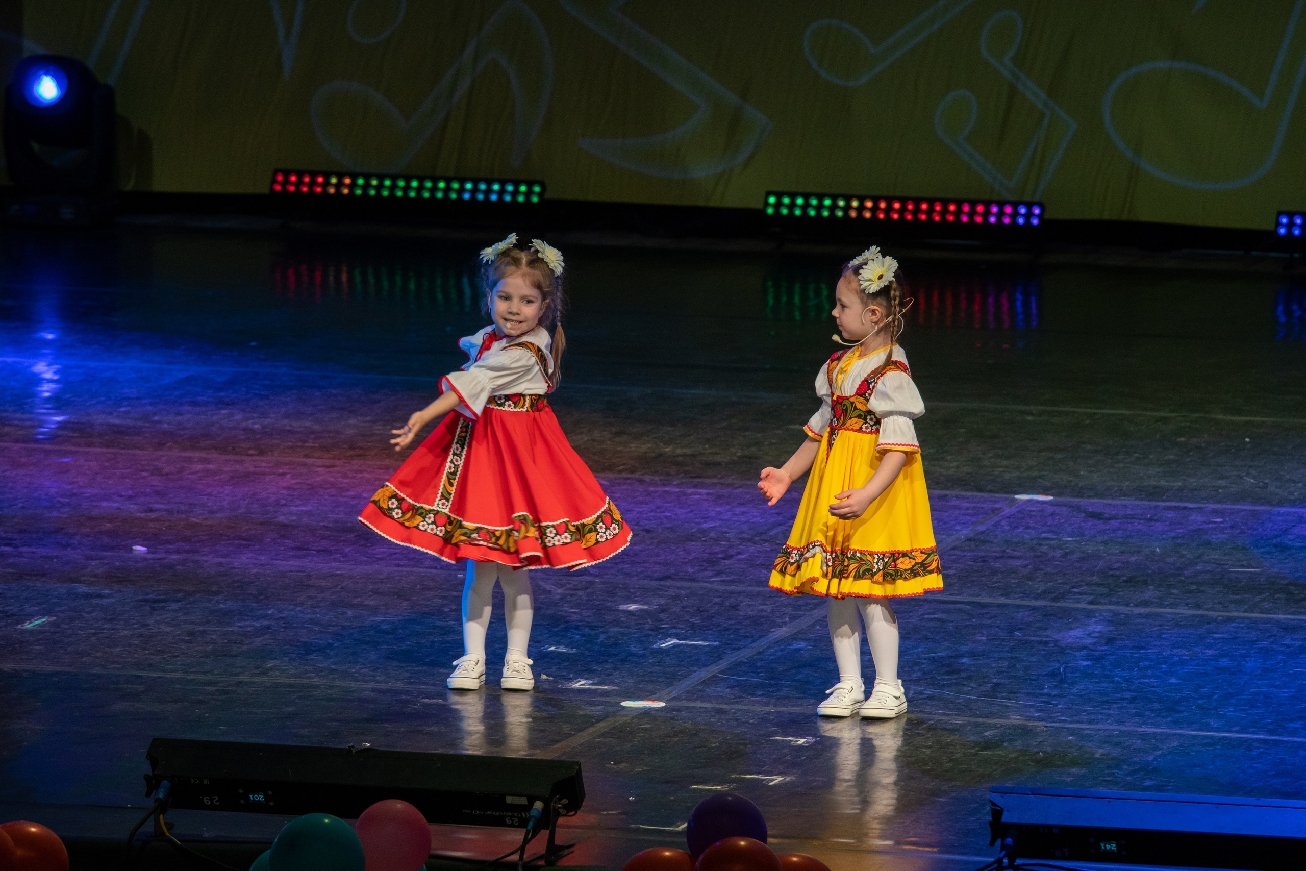 Съёмка концерта для Домисольки, большой концертный зал Космос. «Студия DRONAVT`s» — видеосъёмка и фотография г. Москва