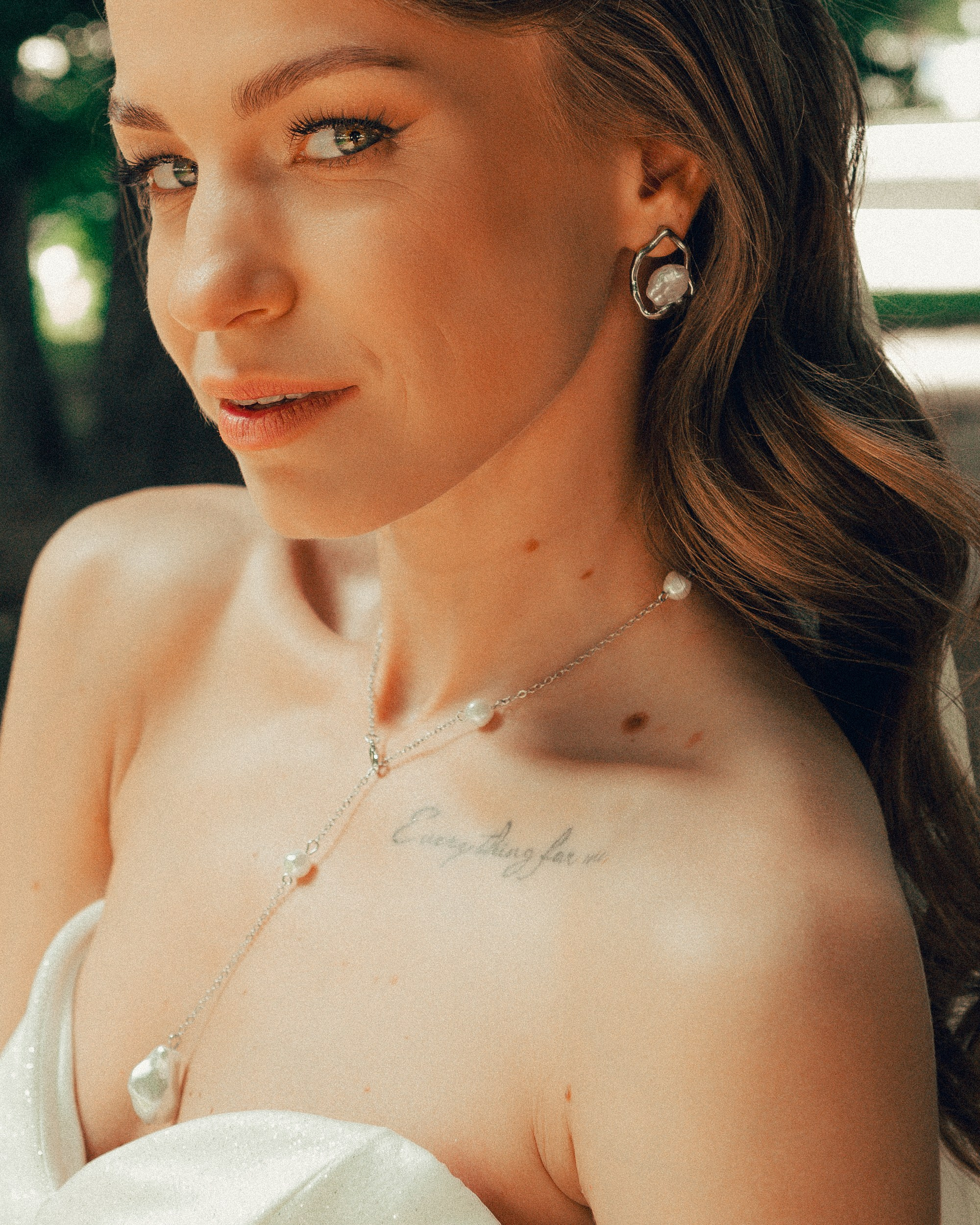 Это по любви