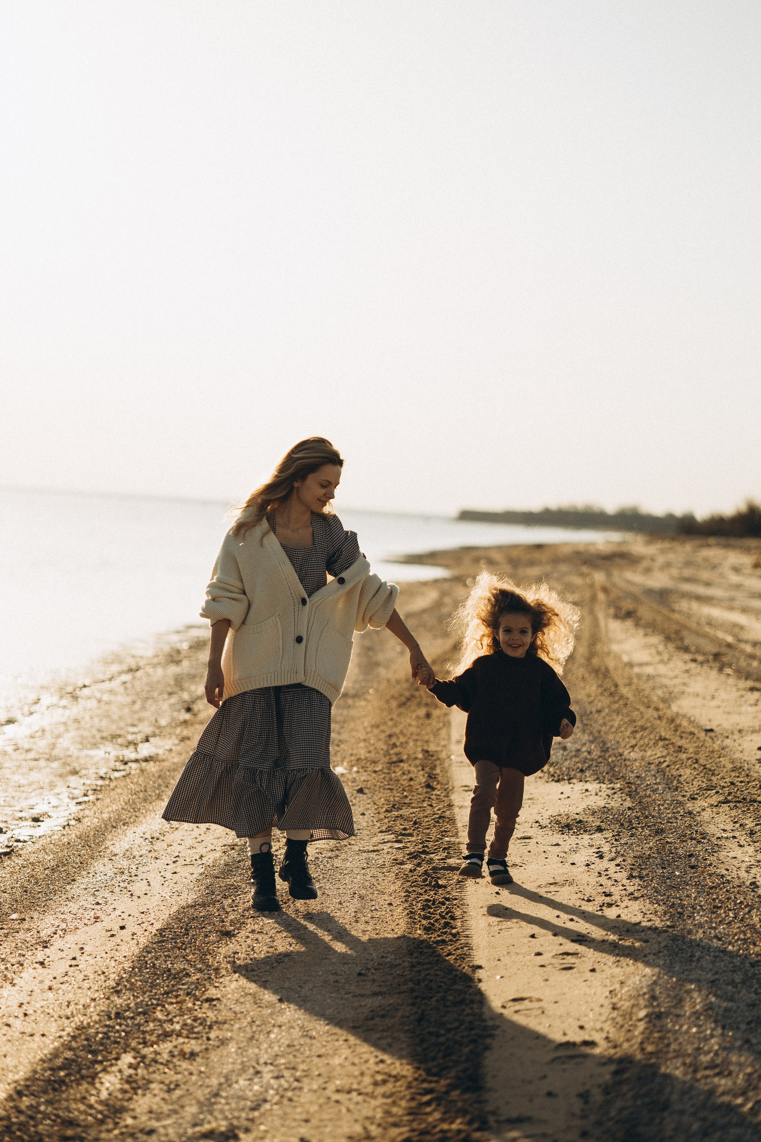 Мама и дочка, такая нежная весна. Семейный и детский фотограф, таганрог, ростов-на-дону
