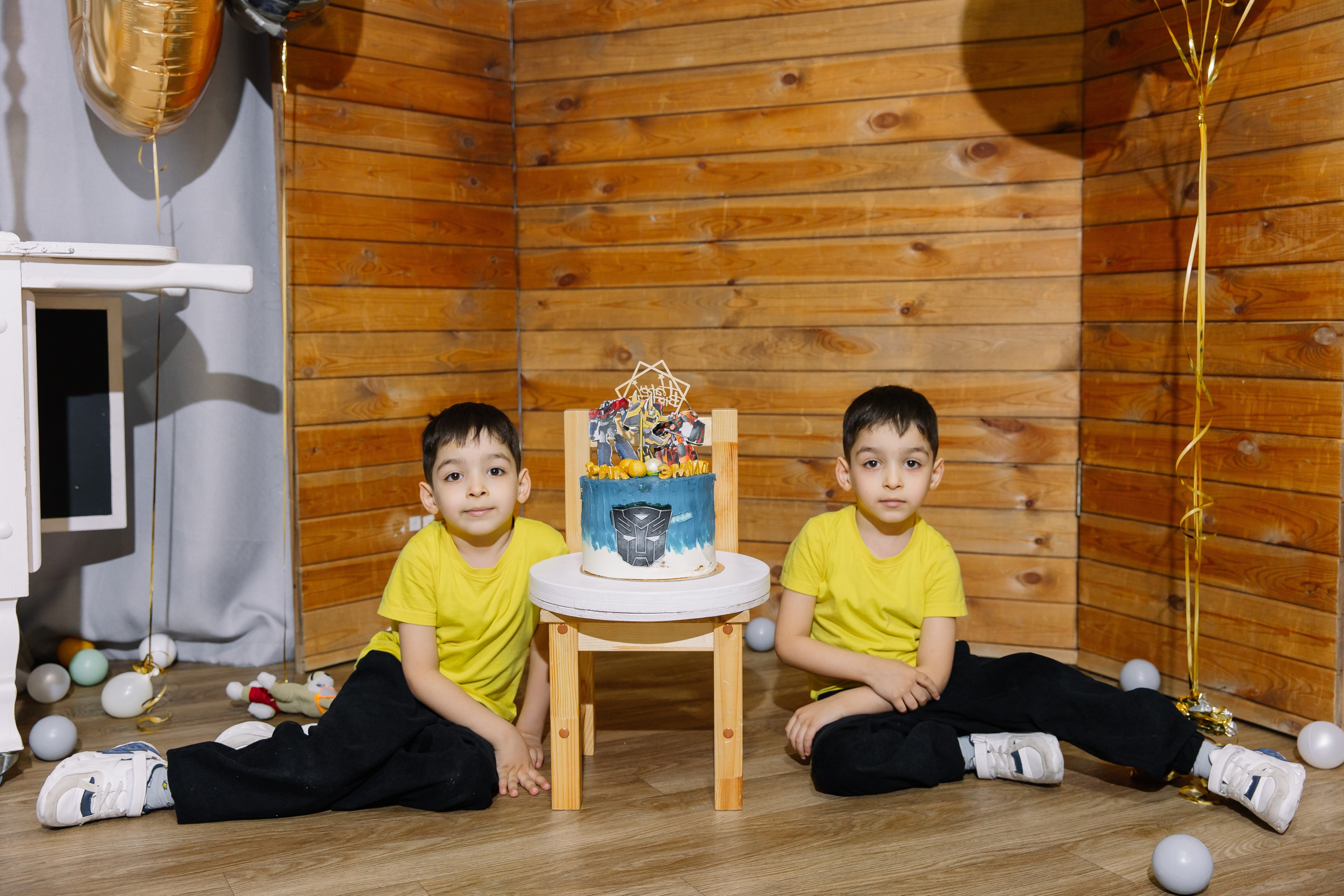 День рождения Эрика и Эмиля 6 лет. Свадебный фотограф в Новосибирске Лидия Александровна