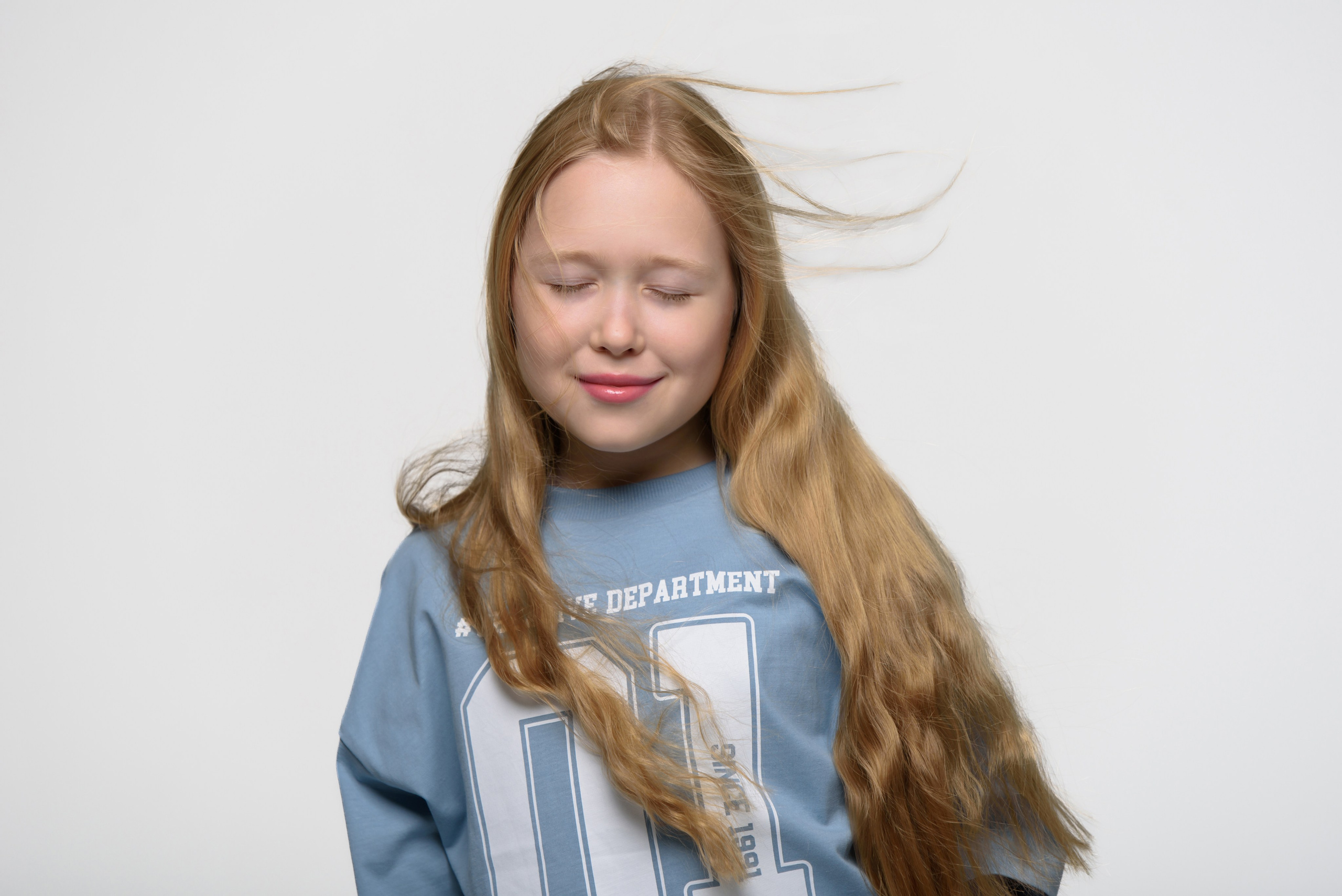 Детская фотосессия в циклораме в Иркутске. Ольга Ли свадебный семейный фотограф Иркутск