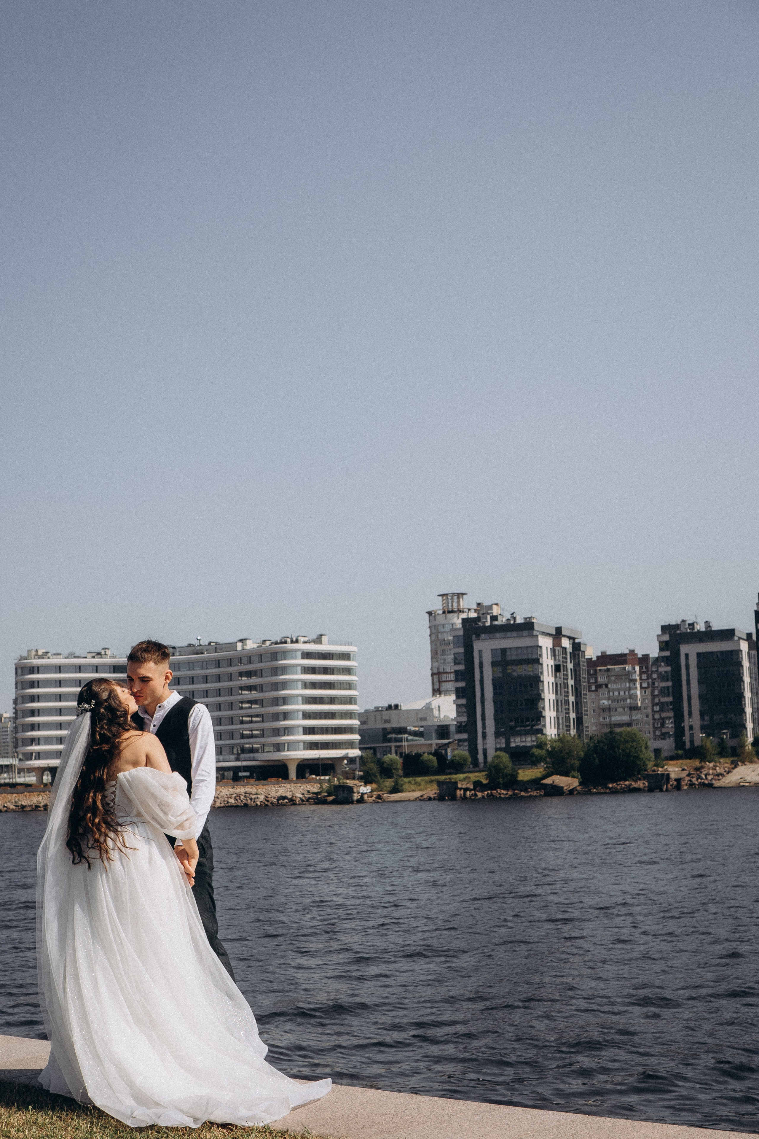 СВАДЕБНАЯ СЬЕМК В ПАРКЕ 300-ЛЕТИЯ. Профессиональный фотограф, Санкт-Петербург — Виктория Богомолова