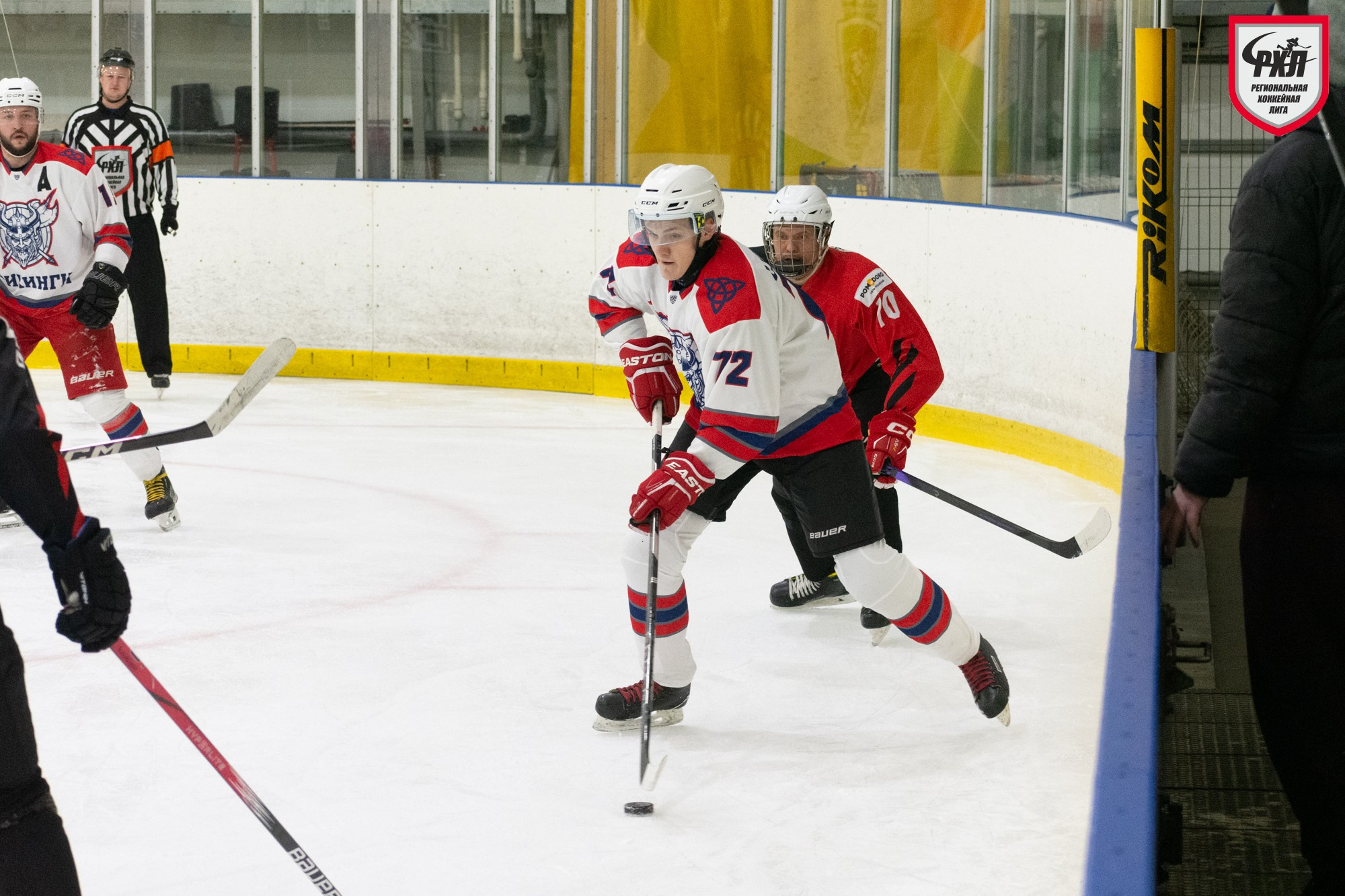 Хоккей. Фотограф Максим Буряк