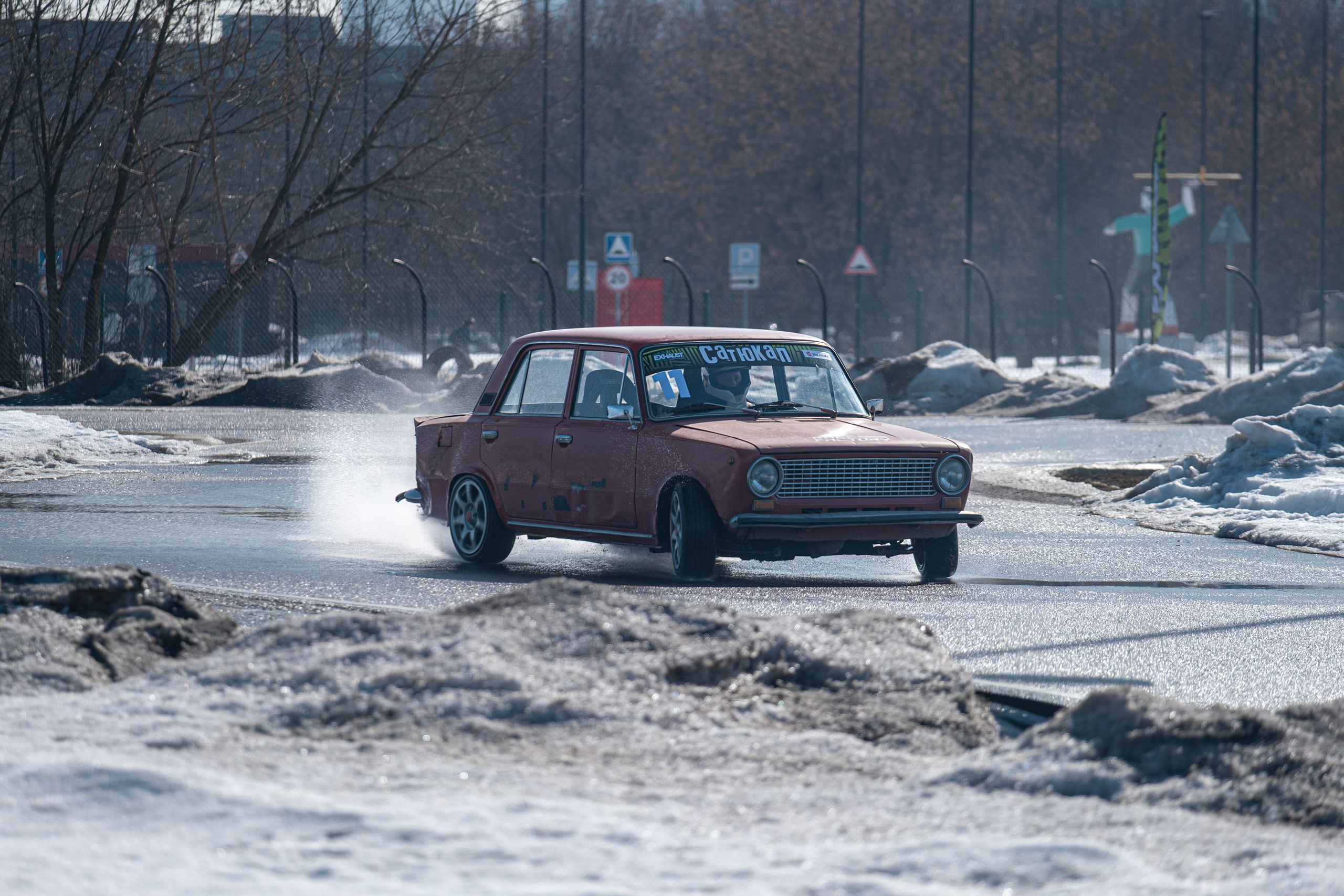 Спортивная автомобильная съемка. Malenkyia