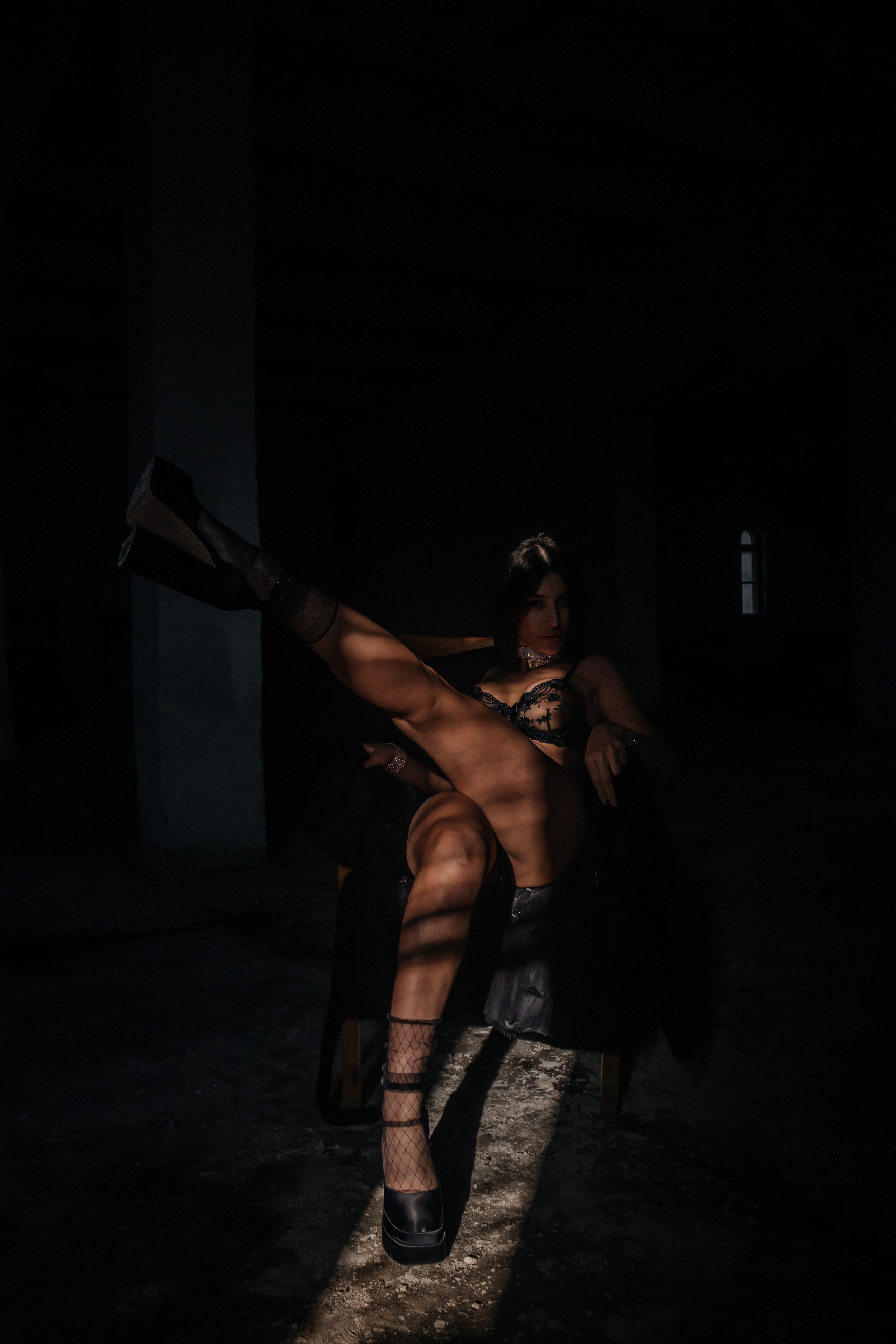 Аня заброшка 18+. Фотограф в Краснодаре Лагунов Владимир