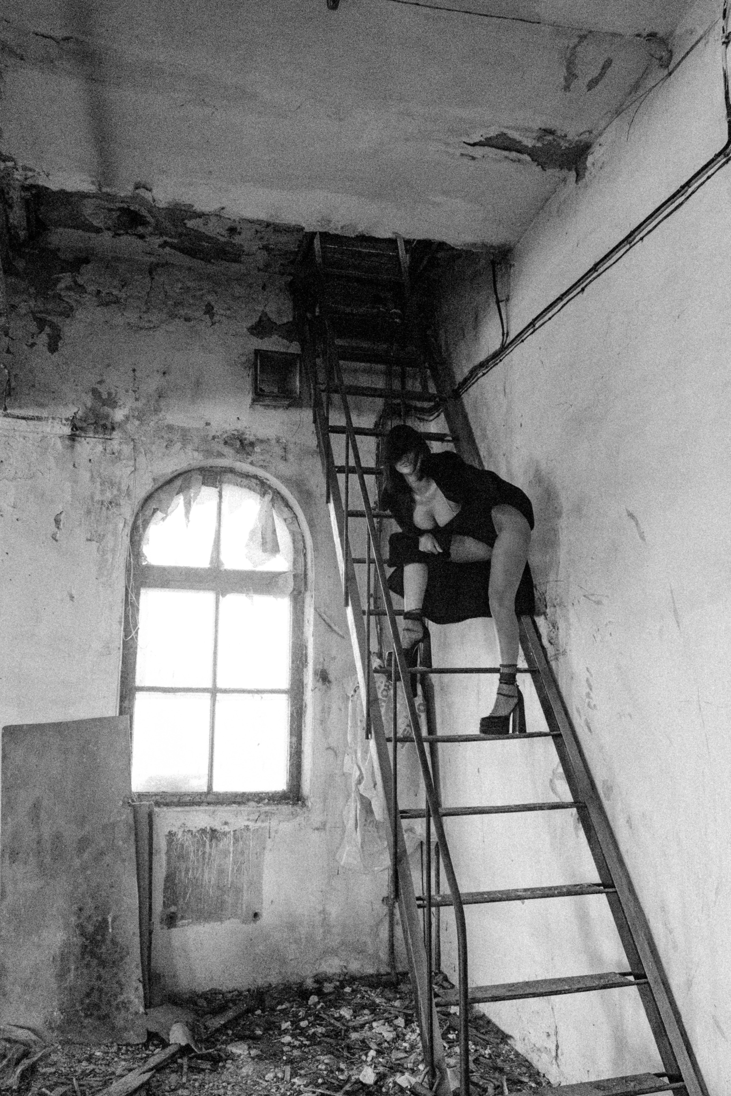 Аня заброшка 18+. Фотограф в Краснодаре Лагунов Владимир