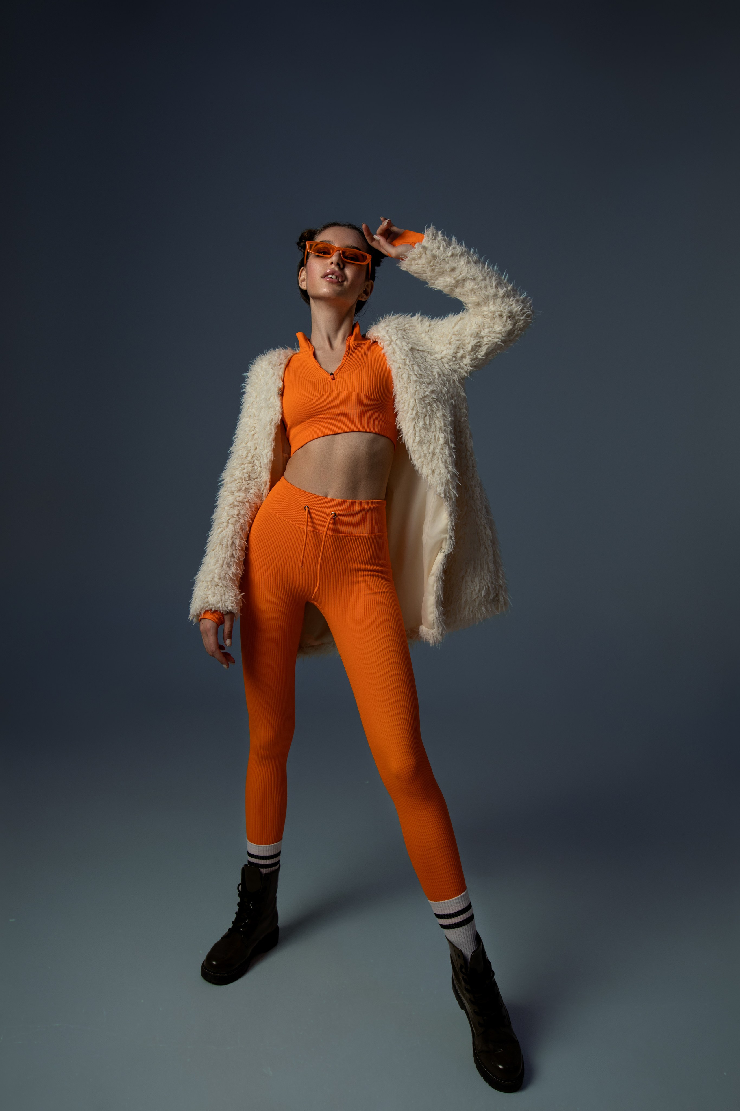 Студийная съемка с Дариной на циклораме в формате для «себя»