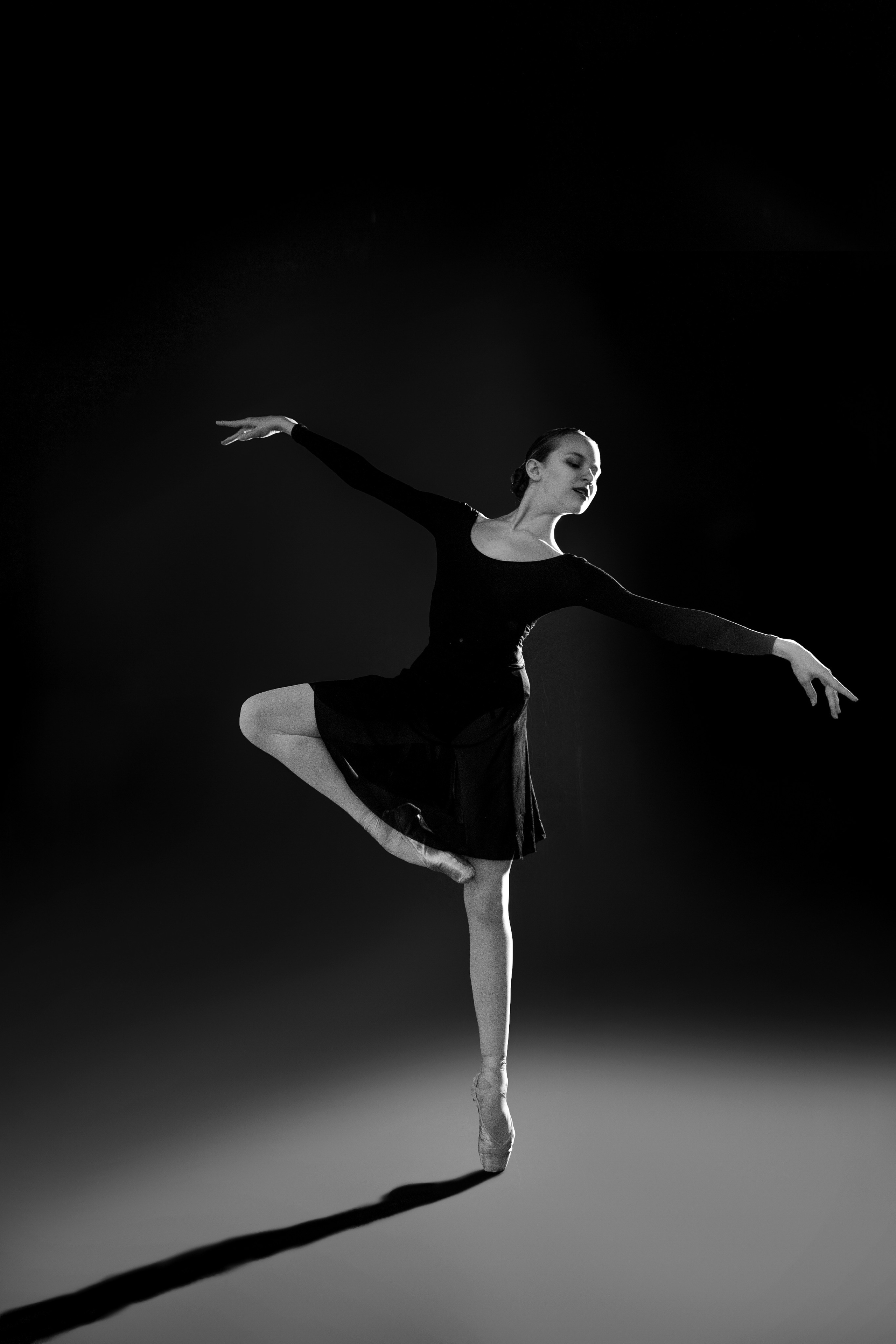 Балет ALYA и EMILIYA