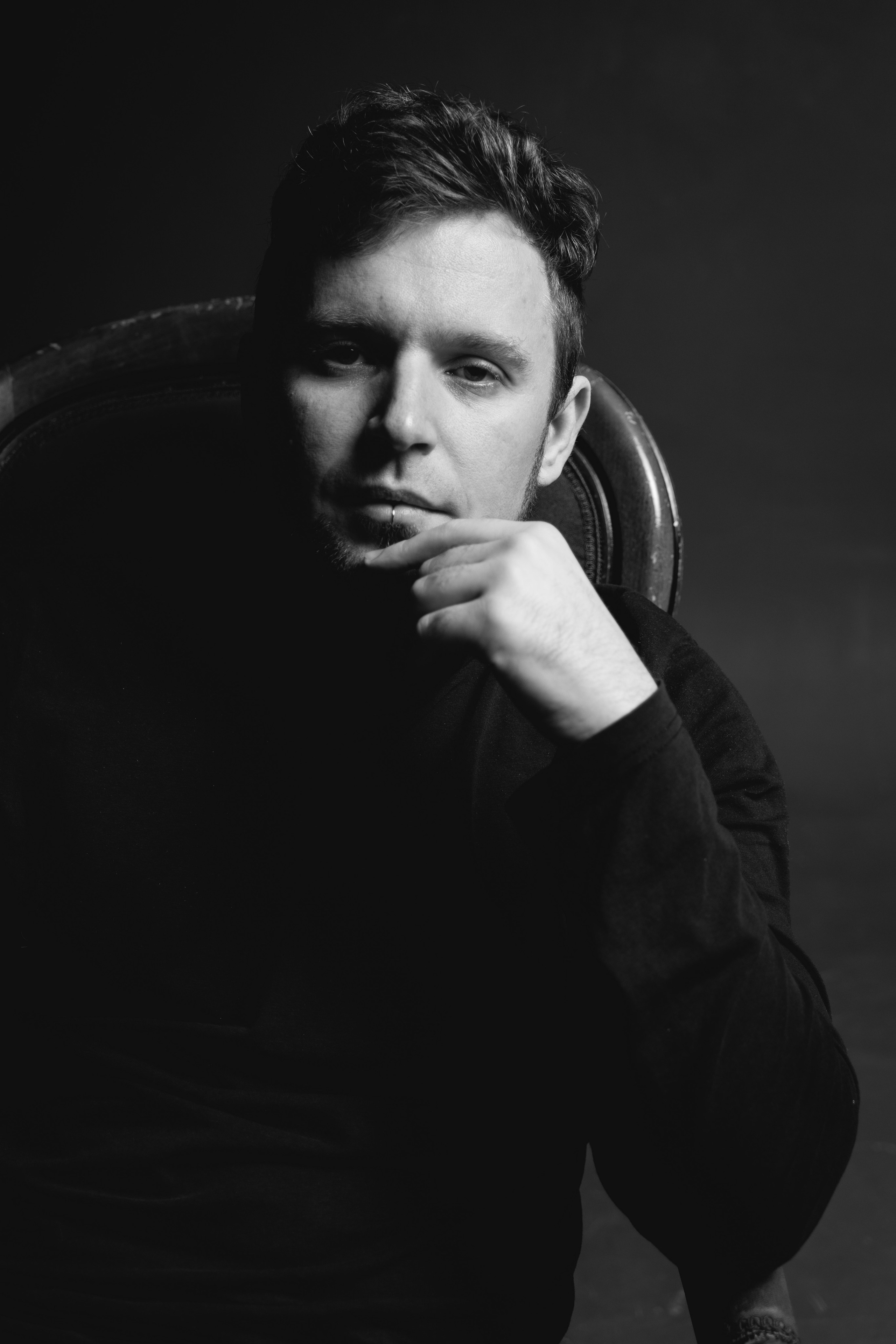 Стас. Фотосессия в Спб в студии, фотограф Панютина Марина