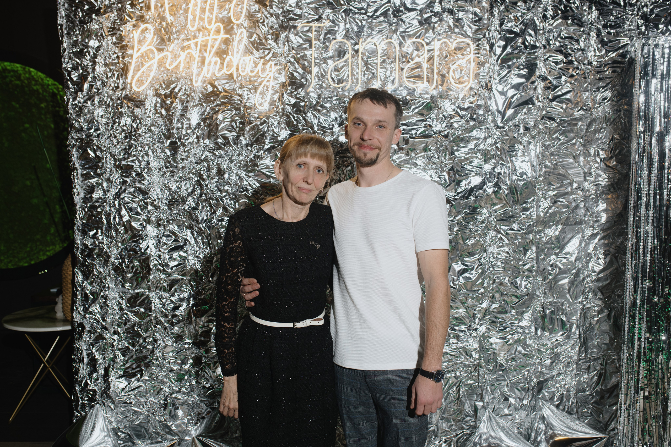 День рождения Томы — Let`s Talk Bar. Свадебный фотограф Екатеринбург/Челябинск — Любовь Волохова