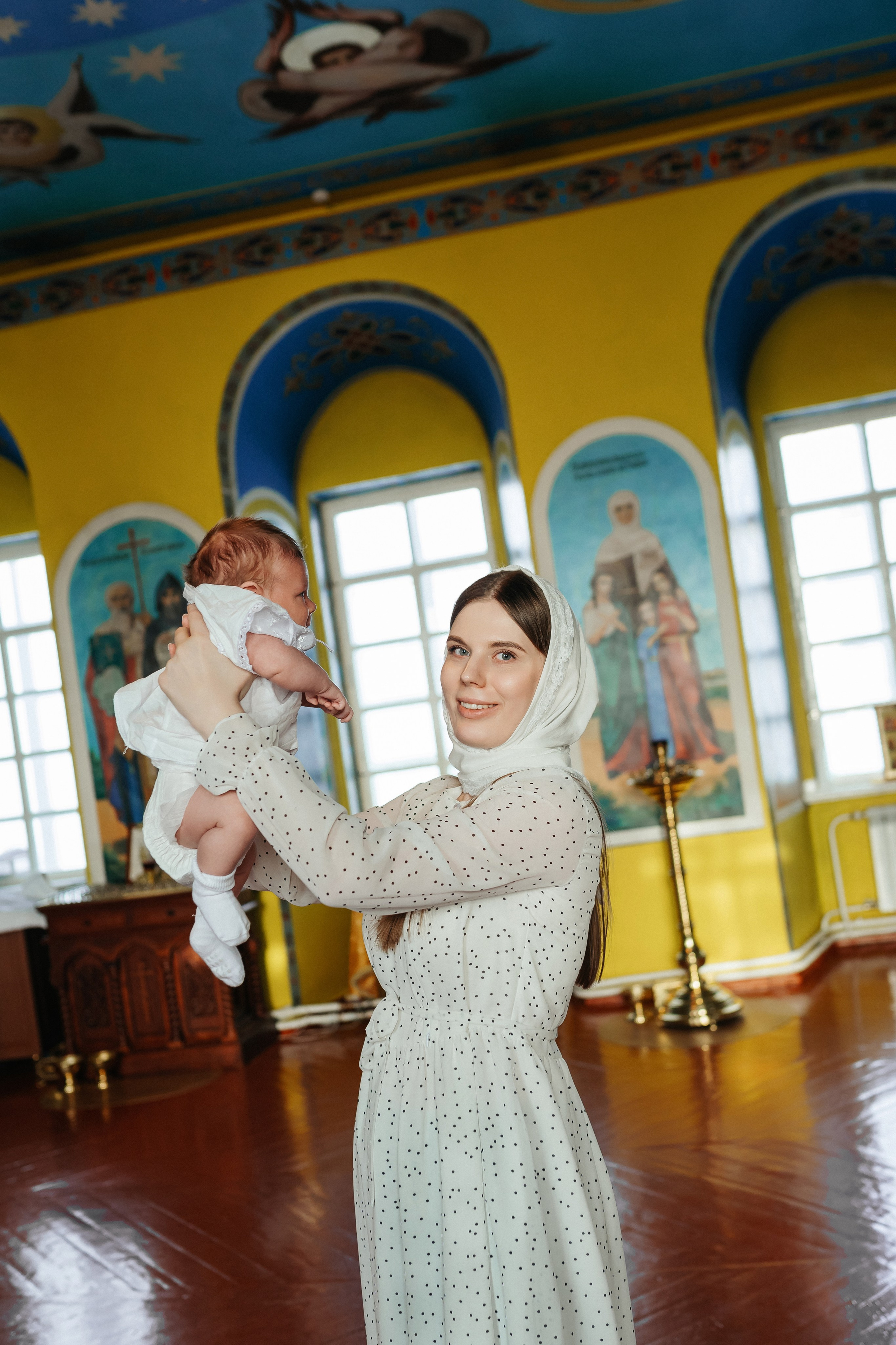Фотосъемка крещения. Фотограф Ким Наталья в Красноярске