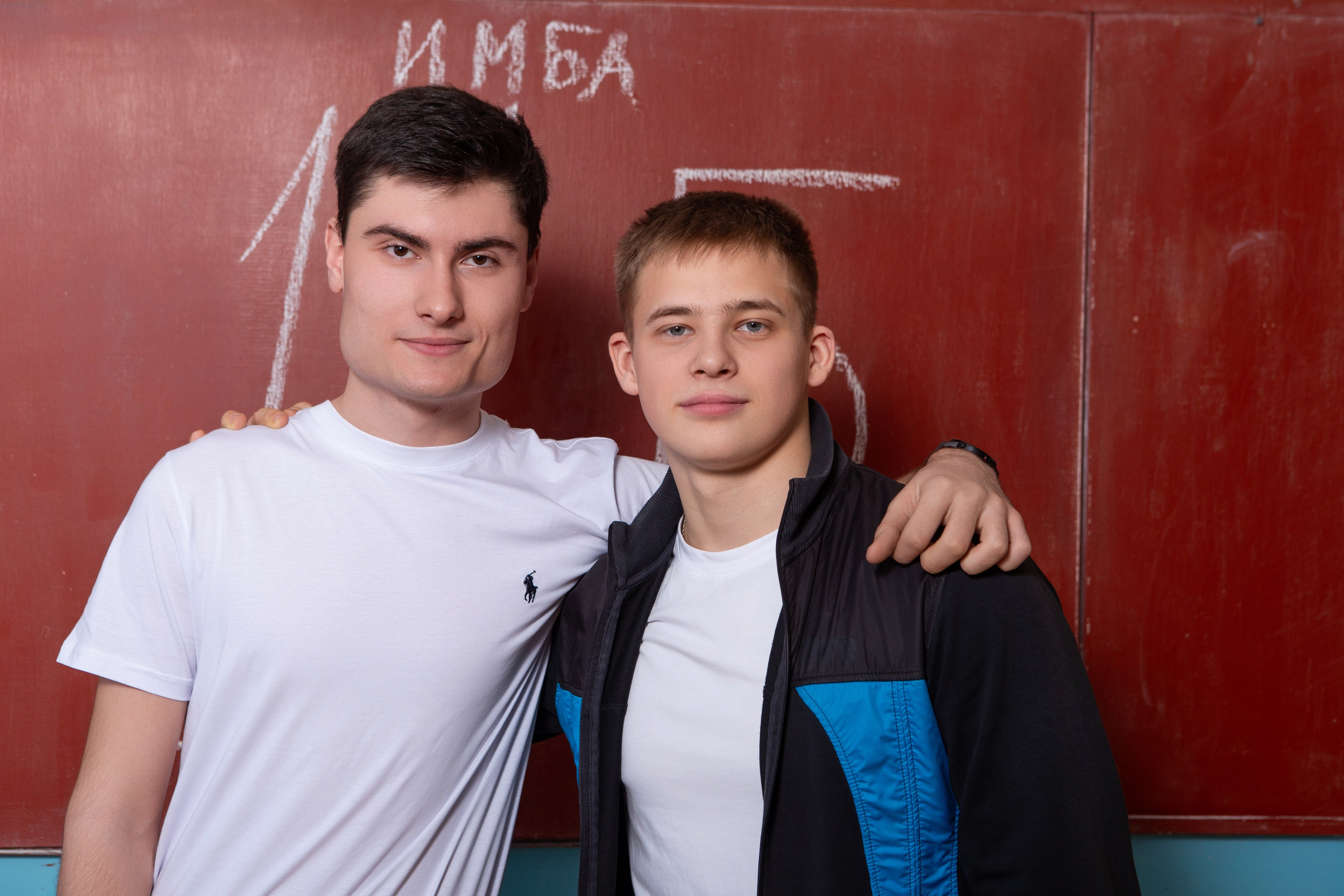 ФОТОСЕССИЯ В КЛАССЕ ДЛЯ 11 КЛАССОВ -2. ТВОЙ АЛЬБОМ / ТВОИ ПРАВИЛА