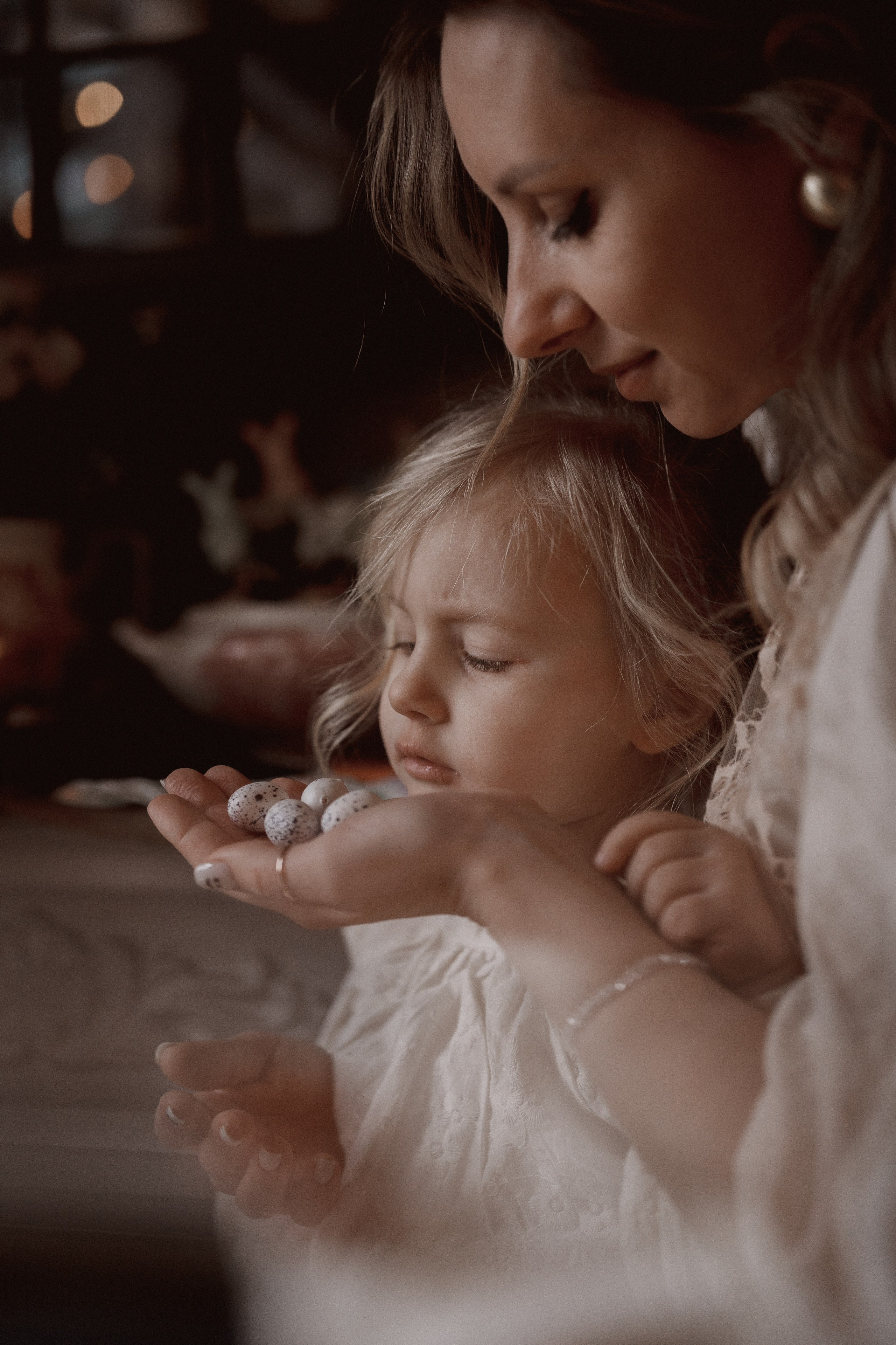 Лея и Ксения в фотодаче Ландыши. Семейный и детский фотограф в Сергиев Посаде, Хотьково Якимчук Любовь