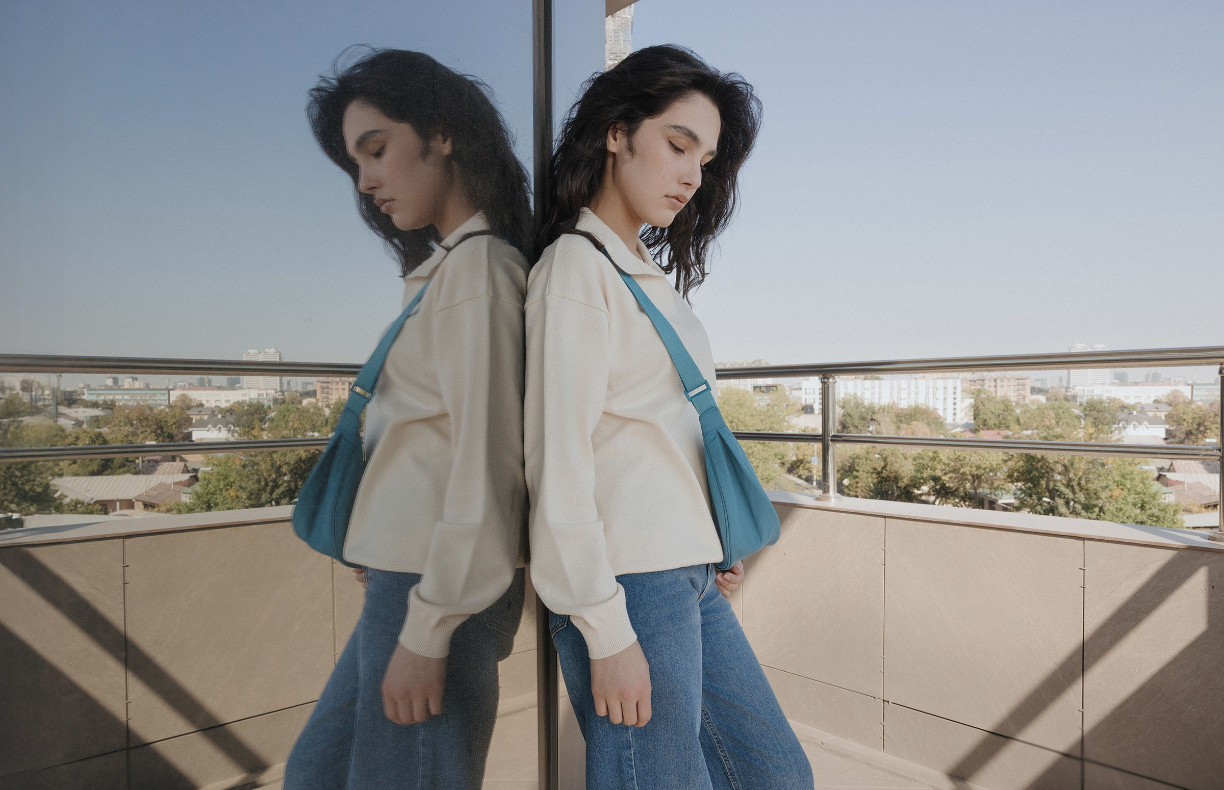 Commercial & Fashion. Commerce & art photographer