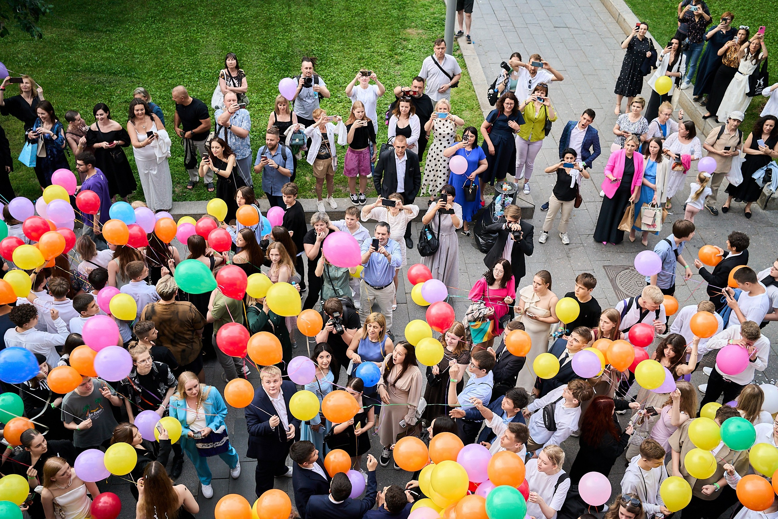 Выпускной 9 класс 2024. Фотограф и Видеограф в Москве. Олег Корушев