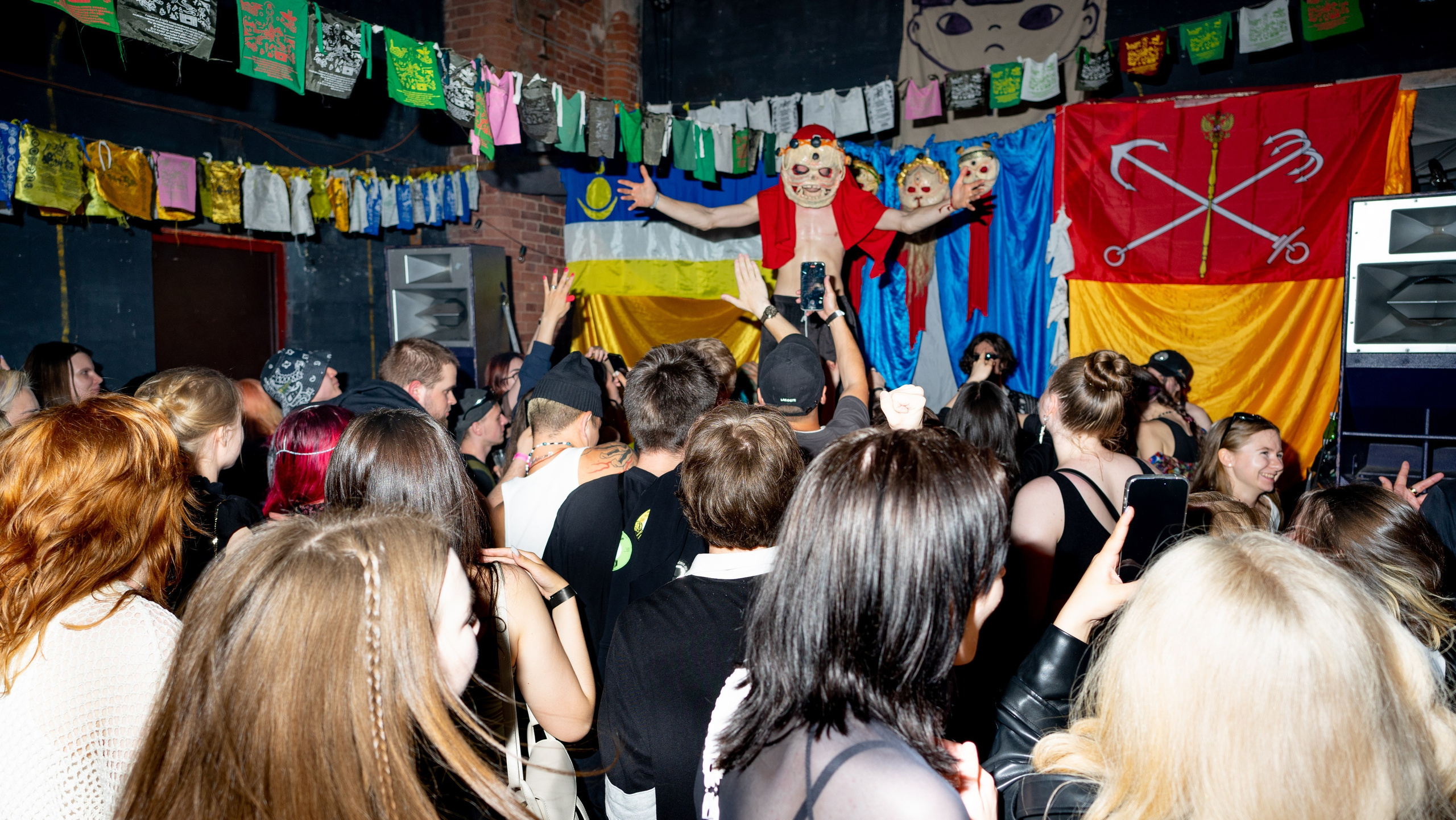 Plast X Vibe Room. Коммерческий и репортажный фотограф в Санкт-Петербурге — Туся Сушка