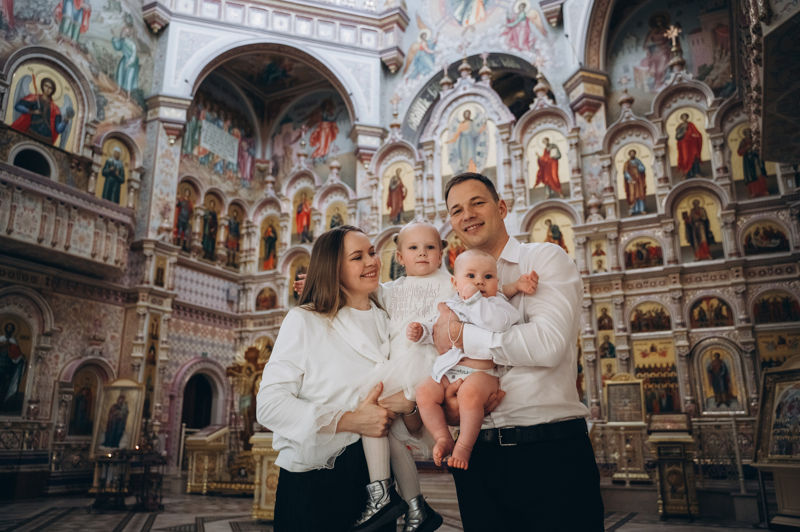Крещение Фёдора (Храм Всех Святых) криптовый. Семейный фотограф в Минске Дарья Дреко