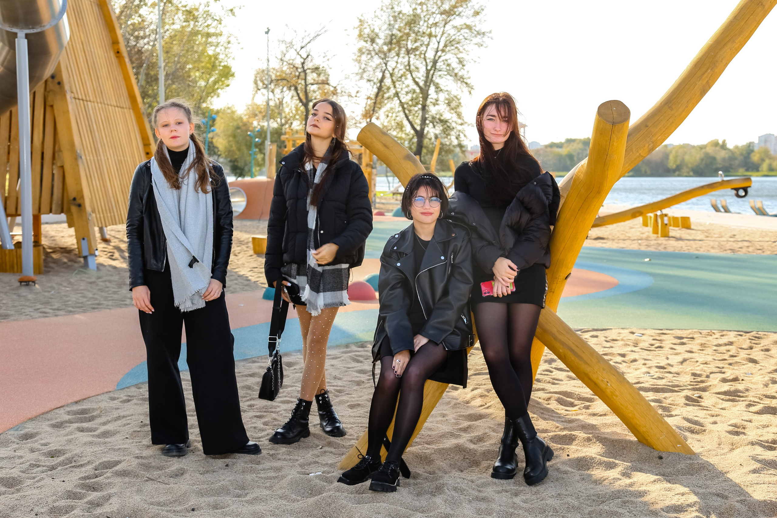 Пляж «Берега». Школьные выпускные альбомы в Белгороде