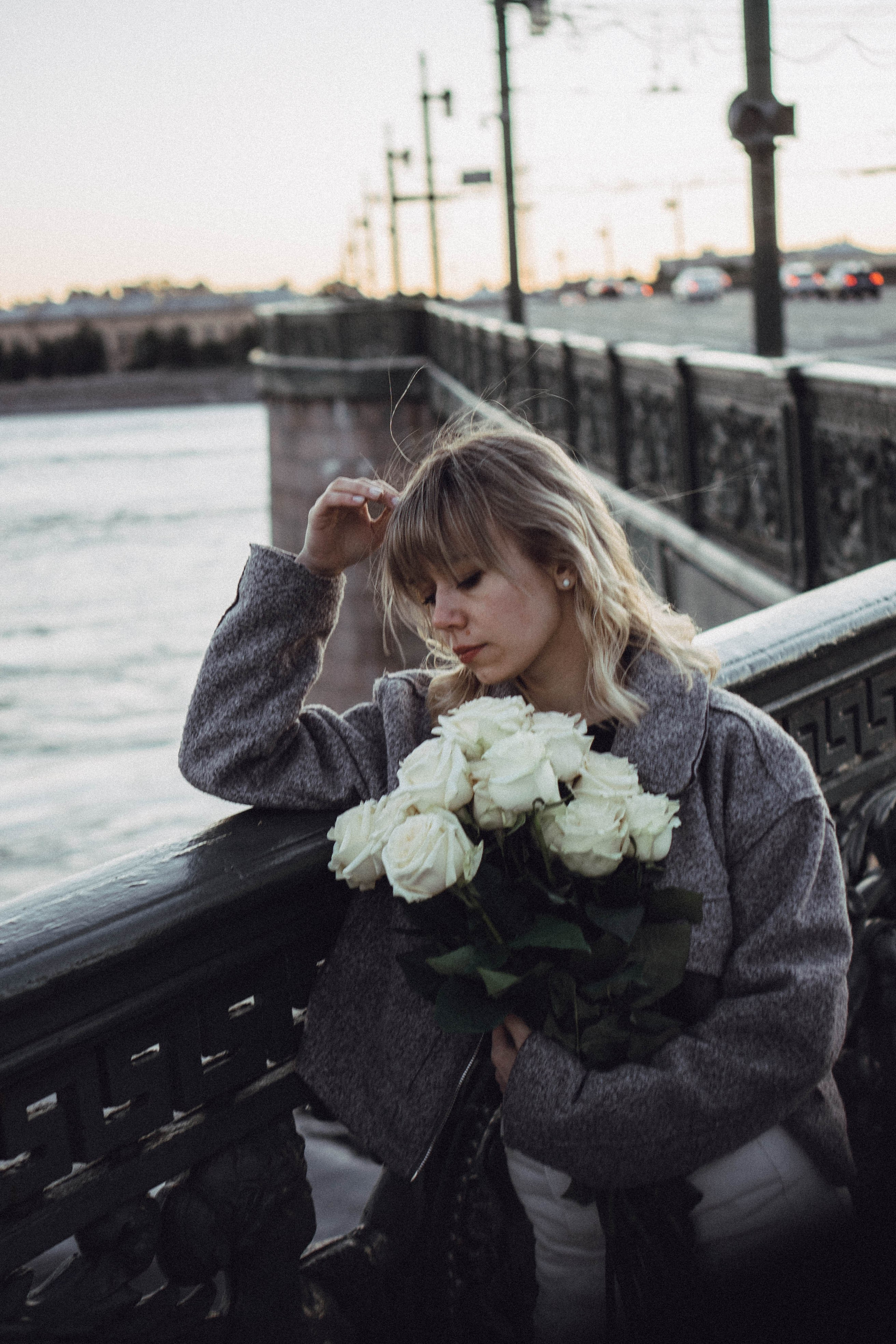 ПРОГУЛКА ПО ГОРОДУ В БЕЛЫЕ НОЧИ (другой вариант). Профессиональный фотограф, Санкт-Петербург — Виктория Богомолова