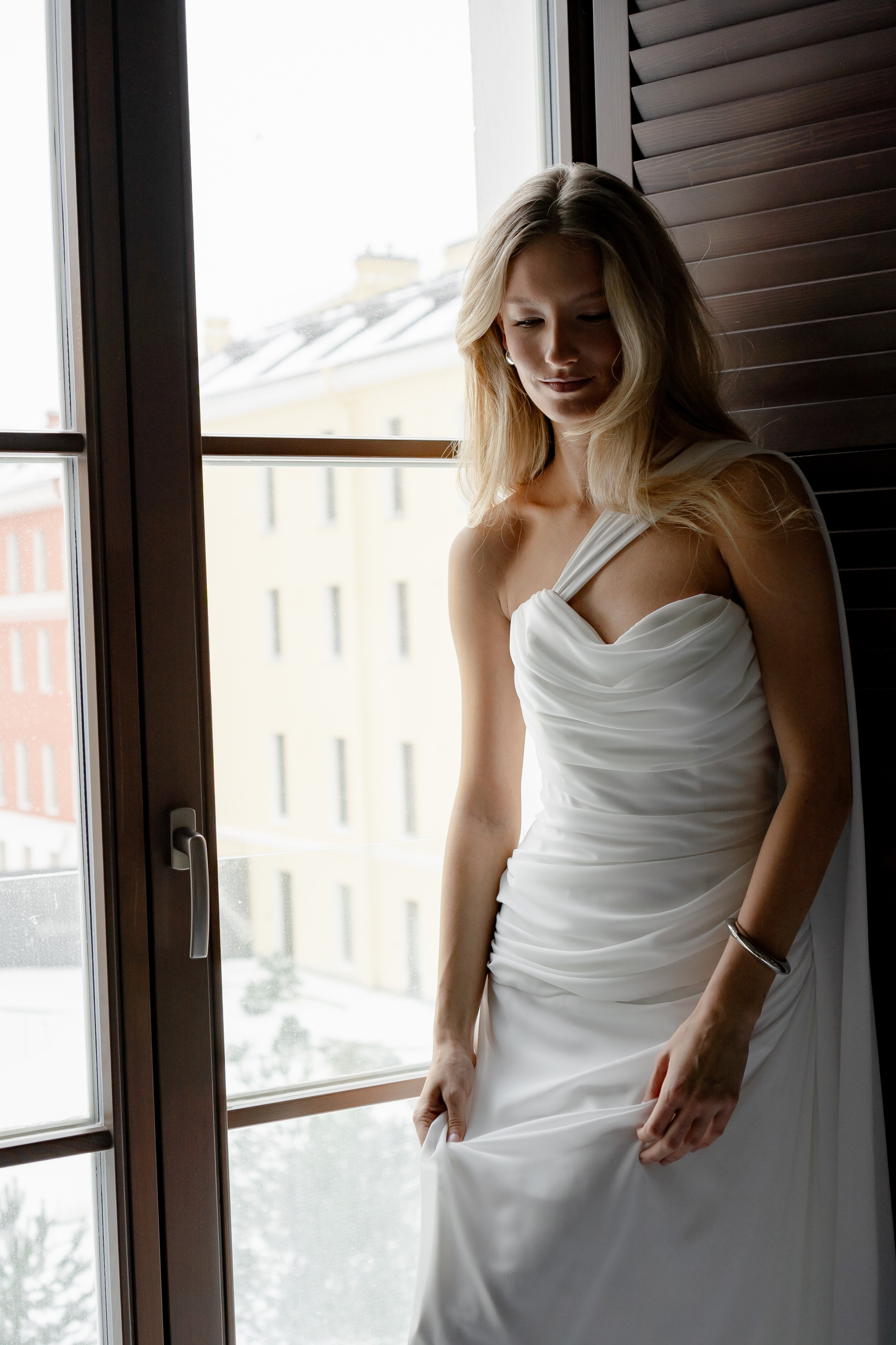 ЭЛЕГАНТНАЯ СВАДБЕНАЯ СЬЕМКА ЖЕНИХА И НЕВЕСТЫ В ДОРОГОМ ОТЕЛЕ САНКТ-ПЕТЕРБУРГА. Профессиональный фотограф, Санкт-Петербург — Виктория Богомолова