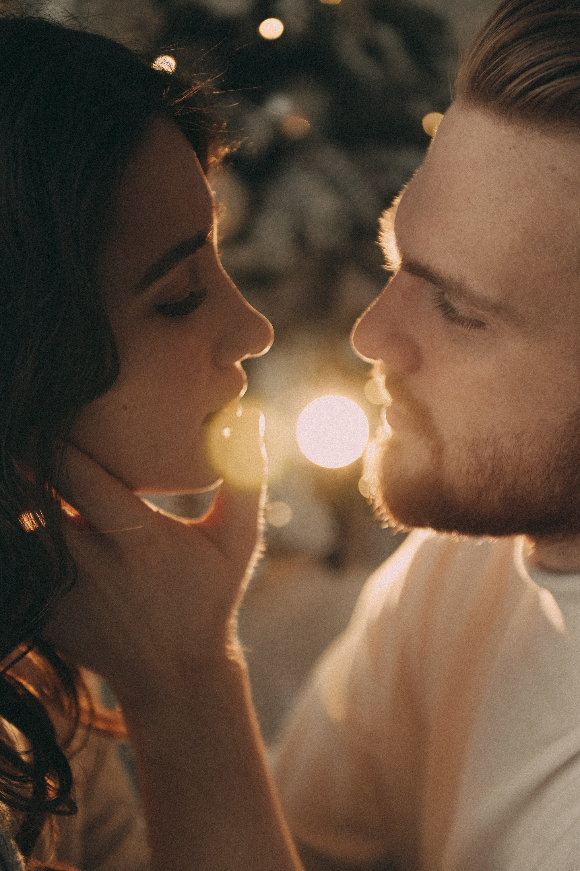 Фотосессия Love Story. Фотограф в Барнауле Дарья Бутурлакина. Люби.Цени.Касайся