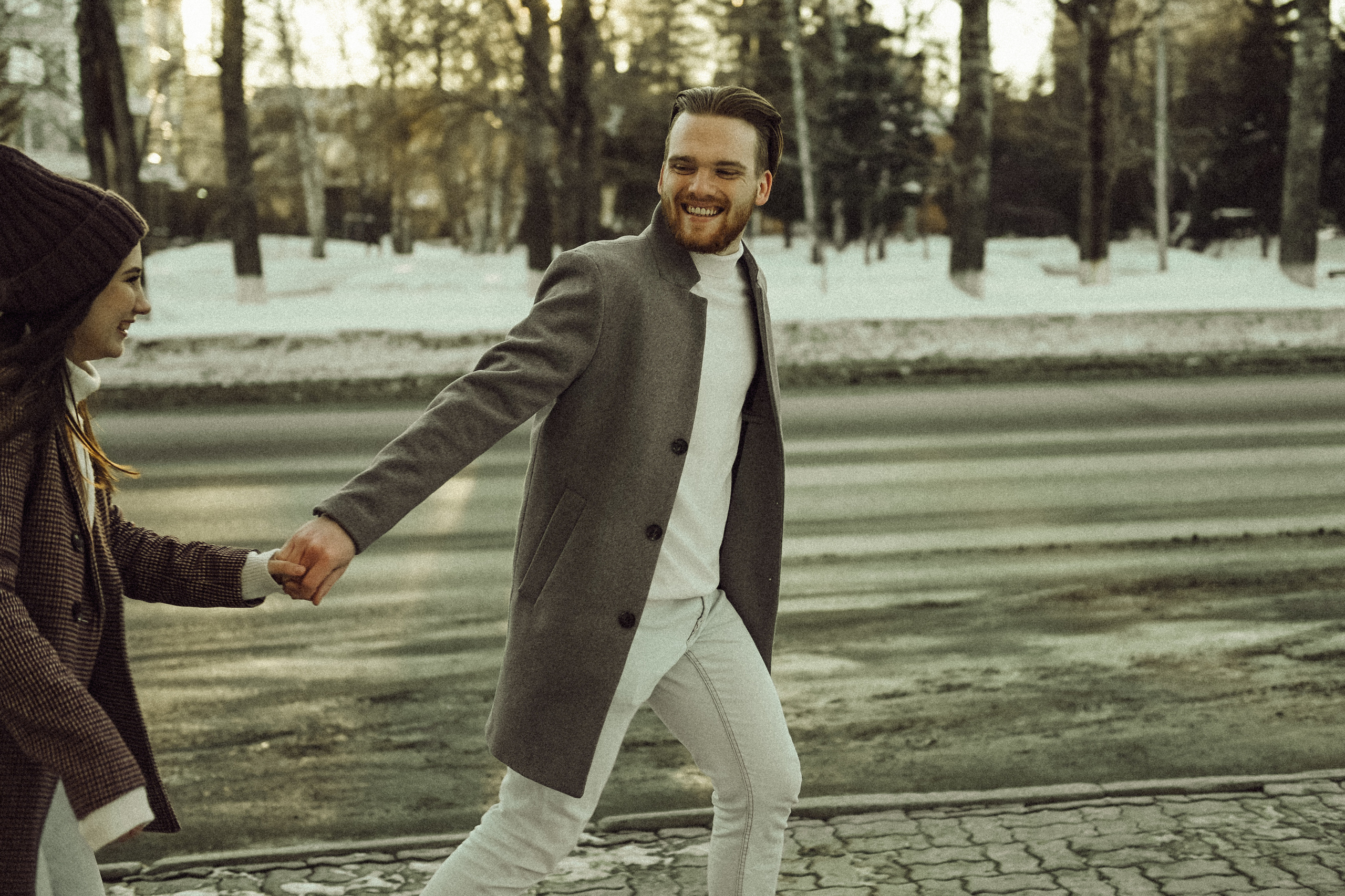 Фотосессия Love Story. Фотограф в Барнауле Дарья Бутурлакина. Люби.Цени.Касайся