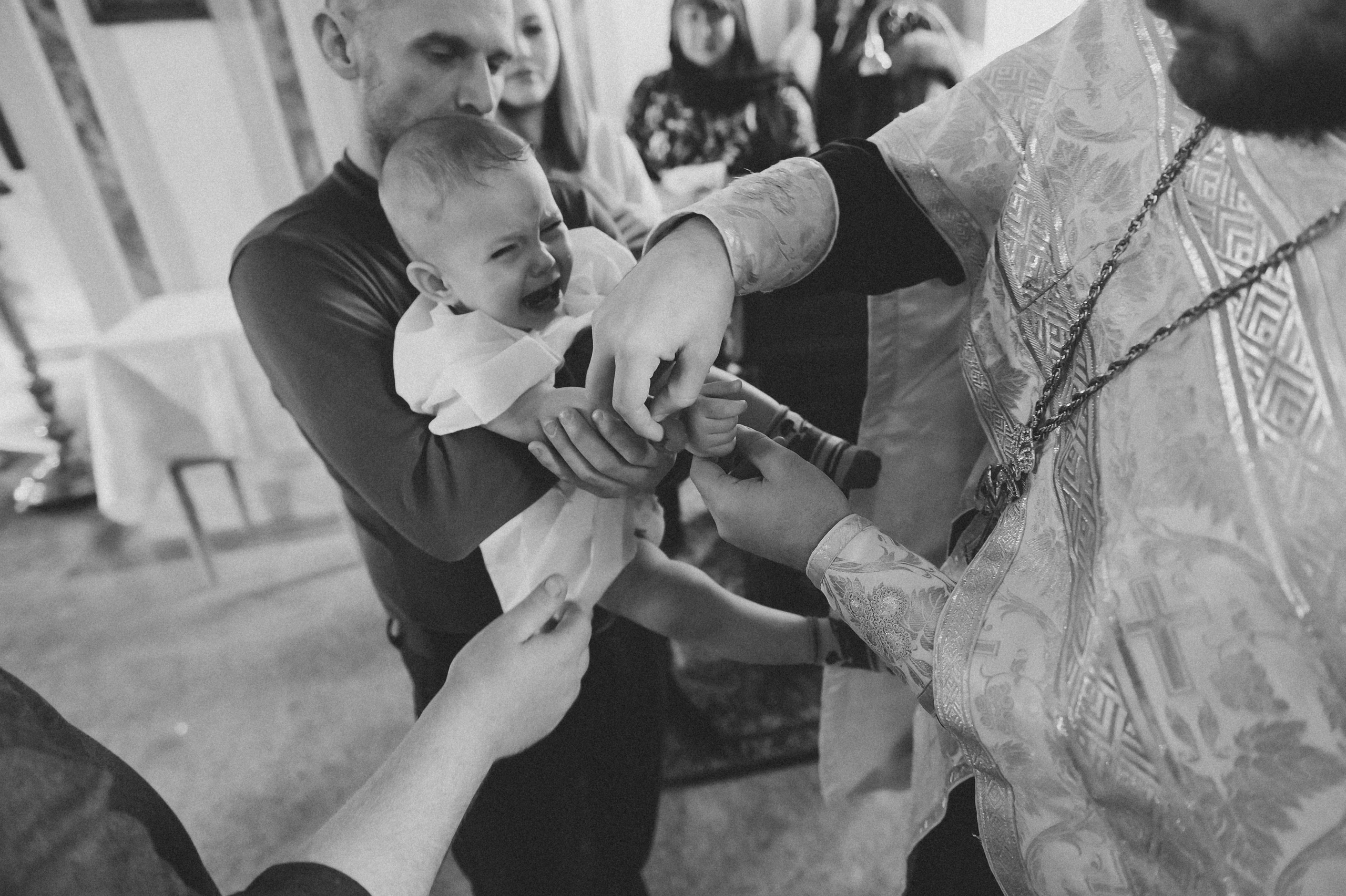 Таинство крещения. Фотограф в Барнауле Дарья Бутурлакина. Люби.Цени.Касайся