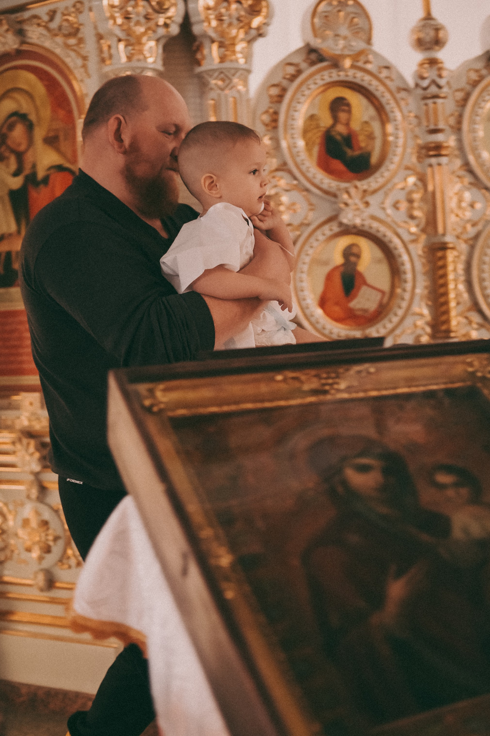 Таинство крещения. Фотограф в Барнауле Дарья Бутурлакина. Люби.Цени.Касайся