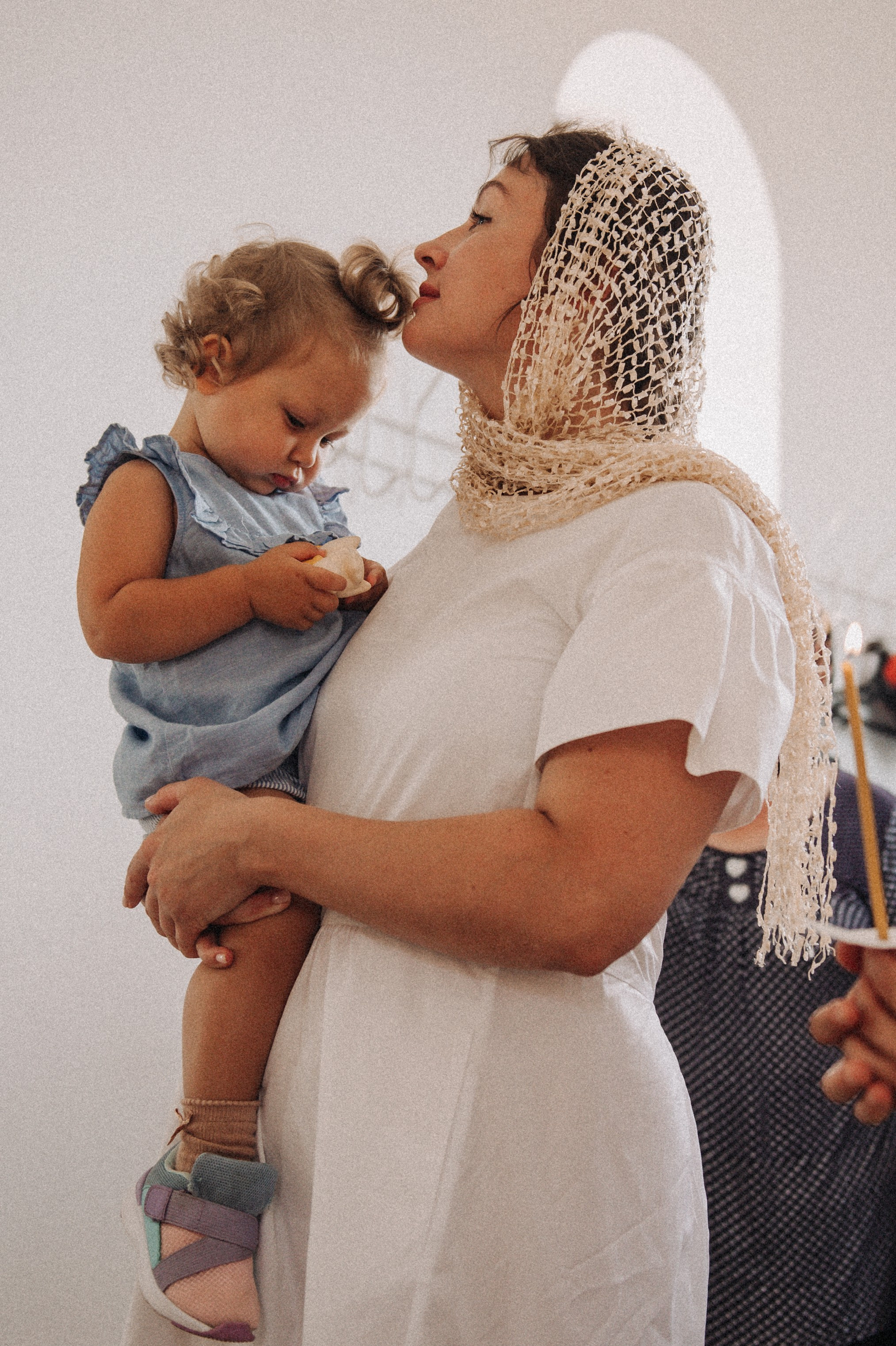 Таинство крещения. Фотограф в Барнауле Дарья Бутурлакина. Люби.Цени.Касайся