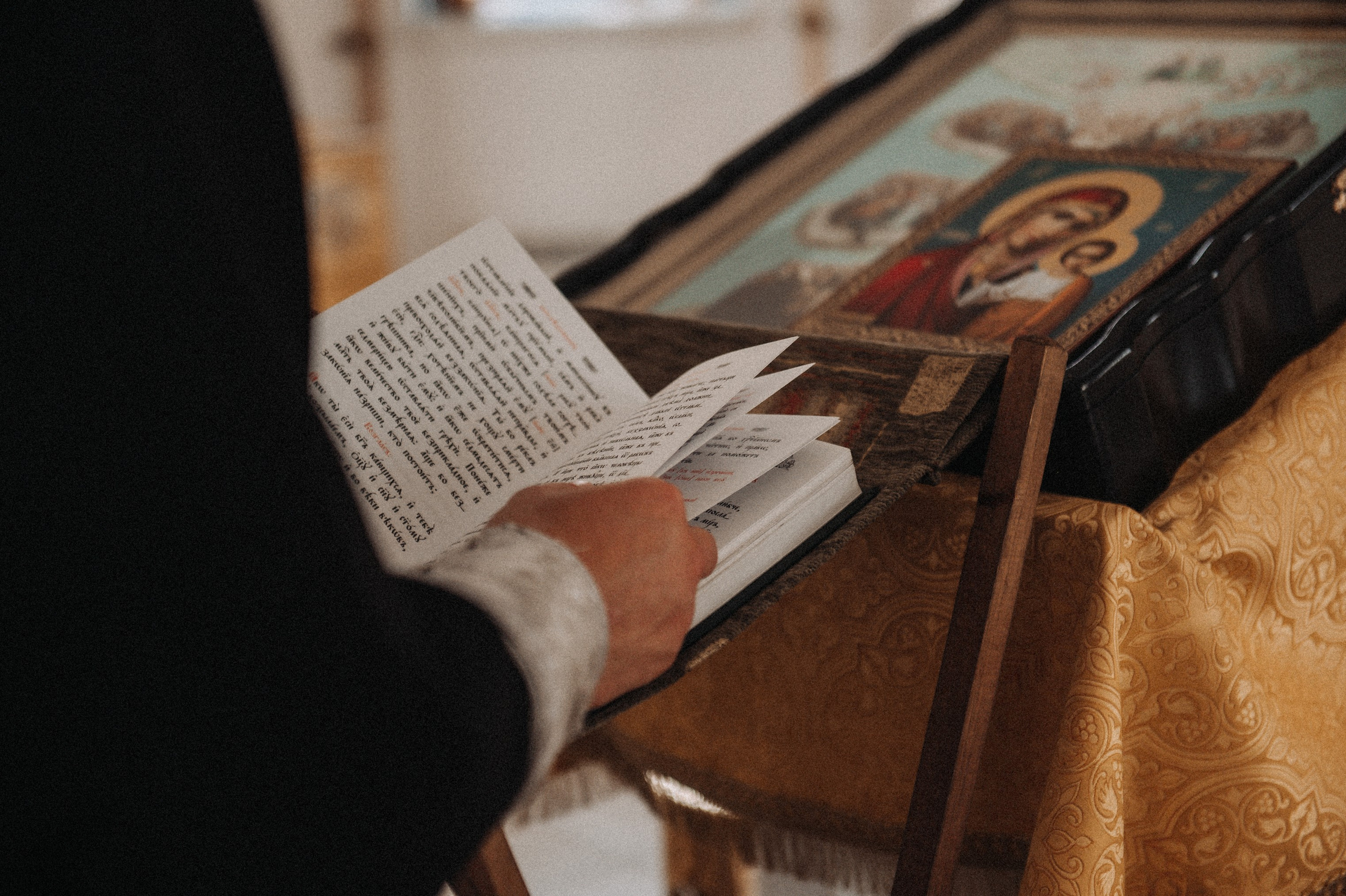 Таинство крещения. Фотограф в Барнауле Дарья Бутурлакина. Люби.Цени.Касайся