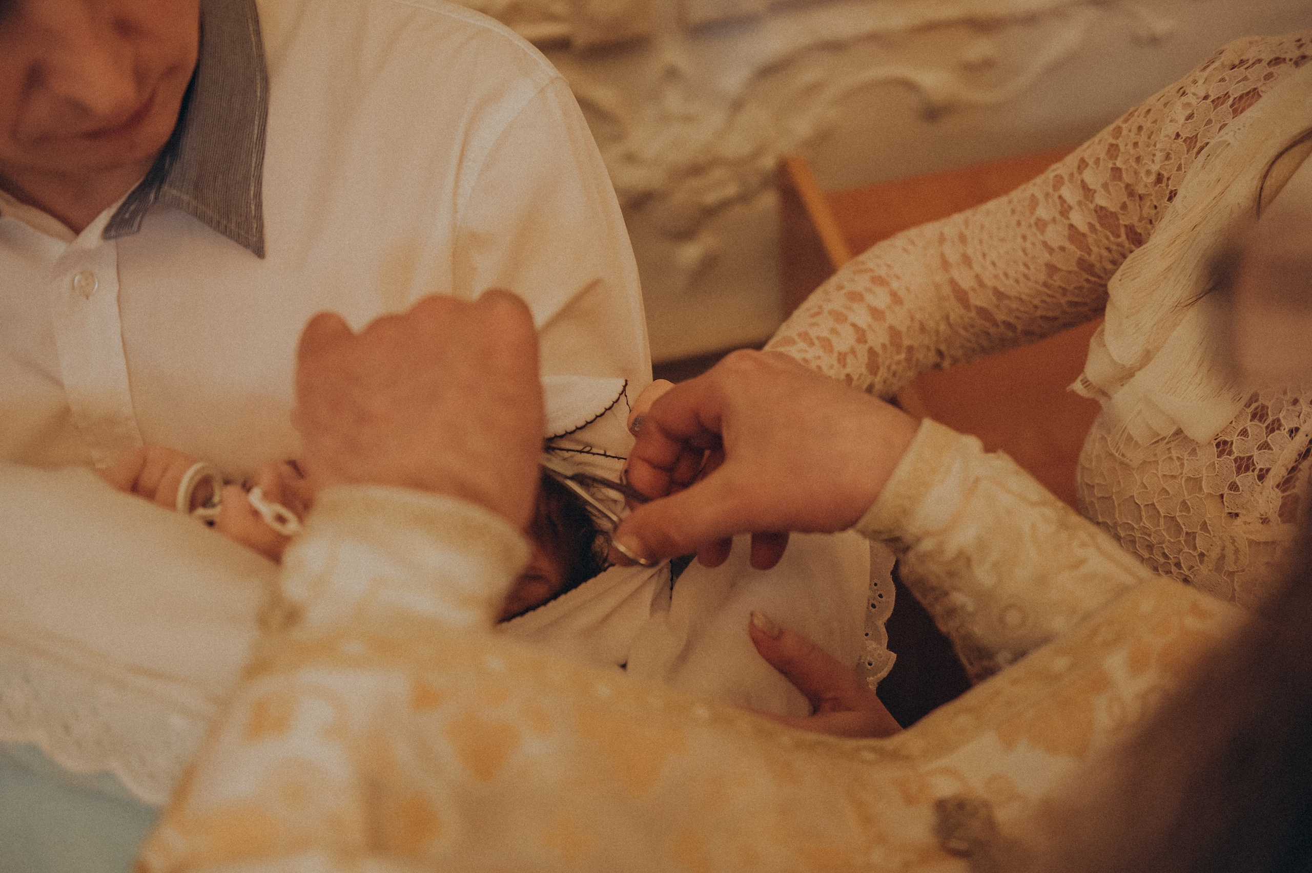 Таинство крещения. Фотограф в Барнауле Дарья Бутурлакина. Люби.Цени.Касайся