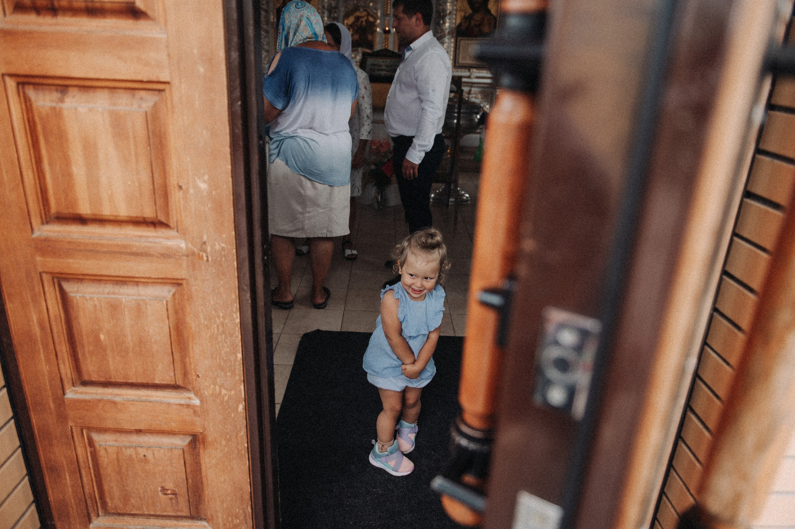 Таинство крещения. Фотограф в Барнауле Дарья Бутурлакина. Люби.Цени.Касайся