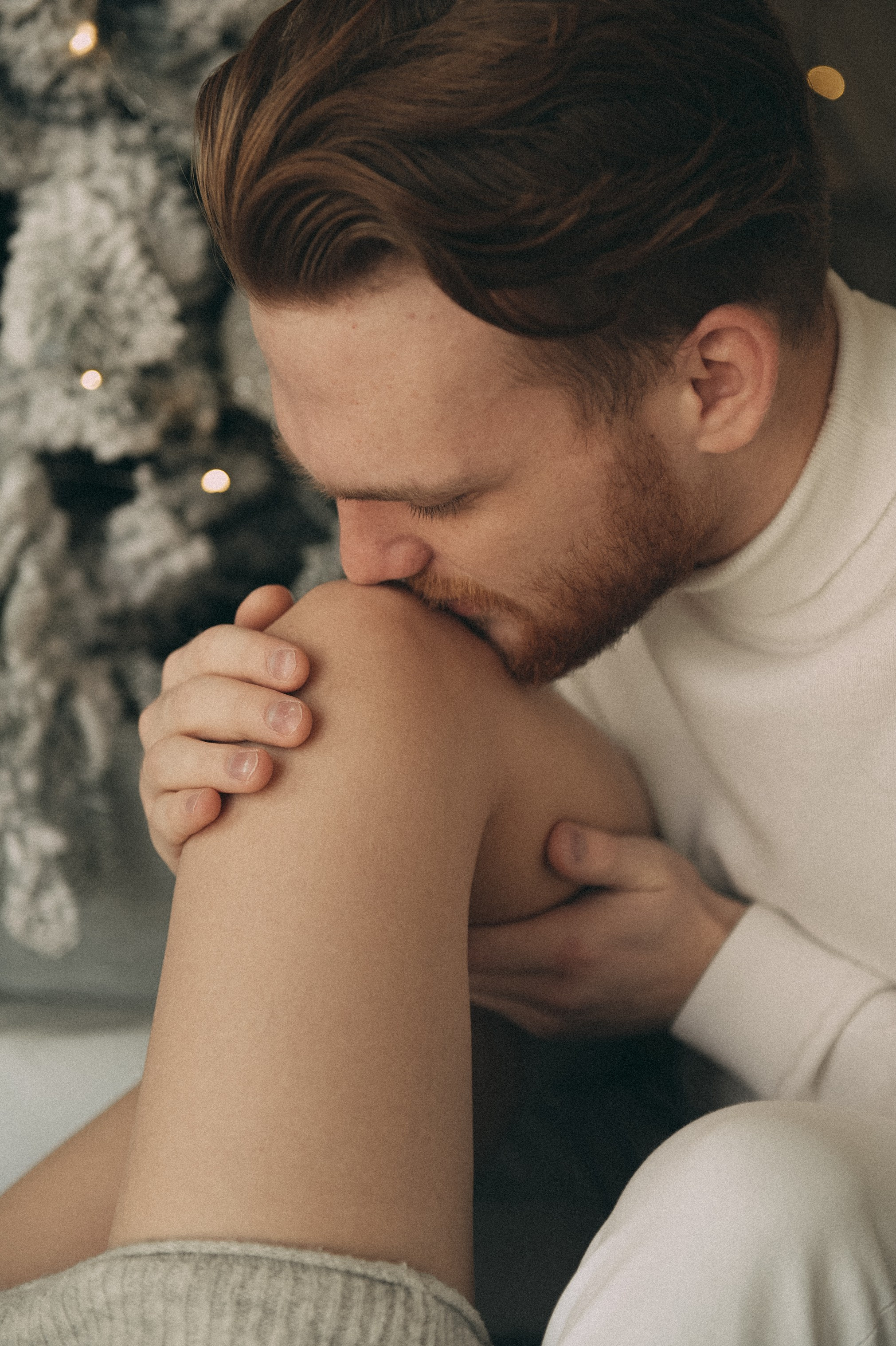 Фотосессия Love Story. Фотограф в Барнауле Дарья Бутурлакина. Люби.Цени.Касайся