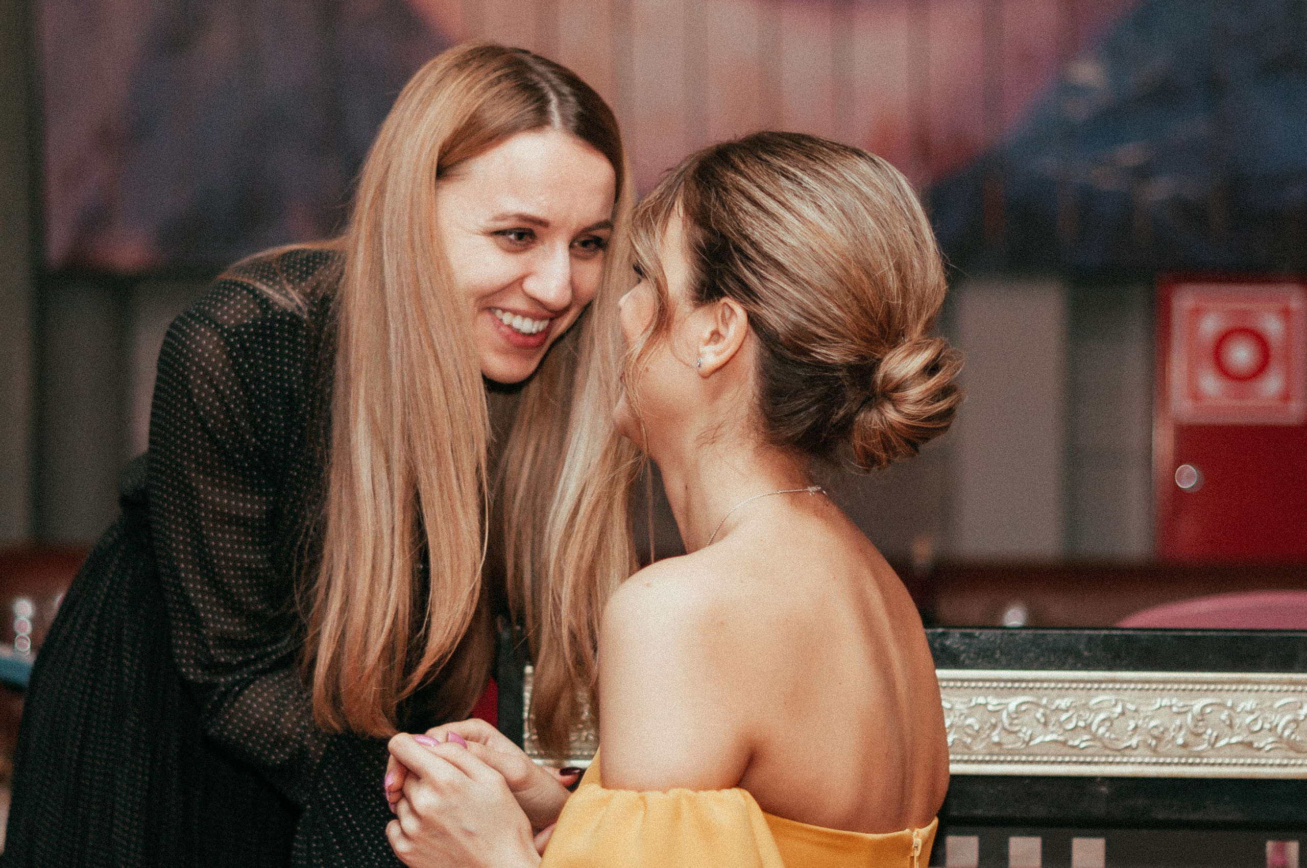 Выпускные и корпоративы. Фотограф в Барнауле Дарья Бутурлакина. Люби.Цени.Касайся