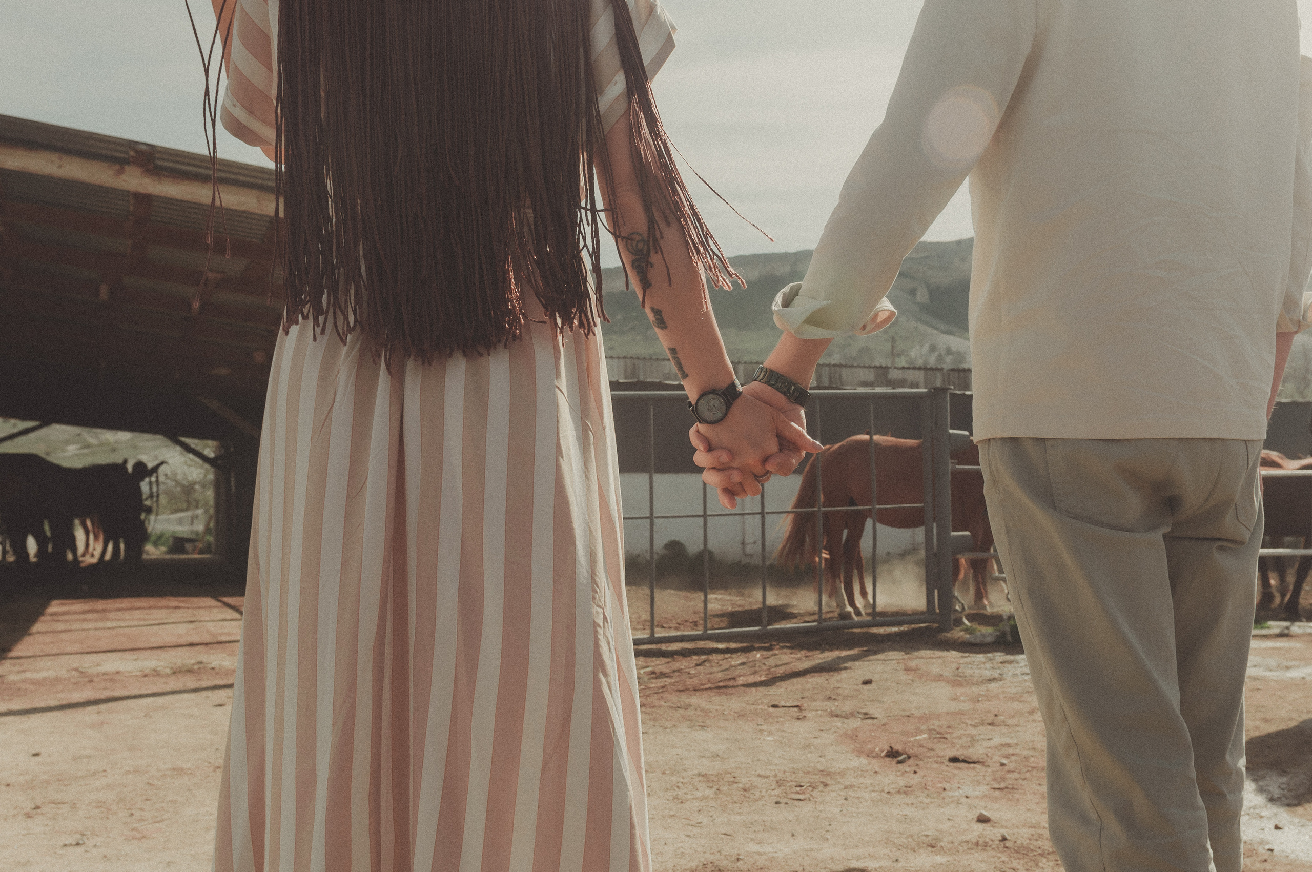 Фотосессия Love Story. Фотограф в Барнауле Дарья Бутурлакина. Люби.Цени.Касайся