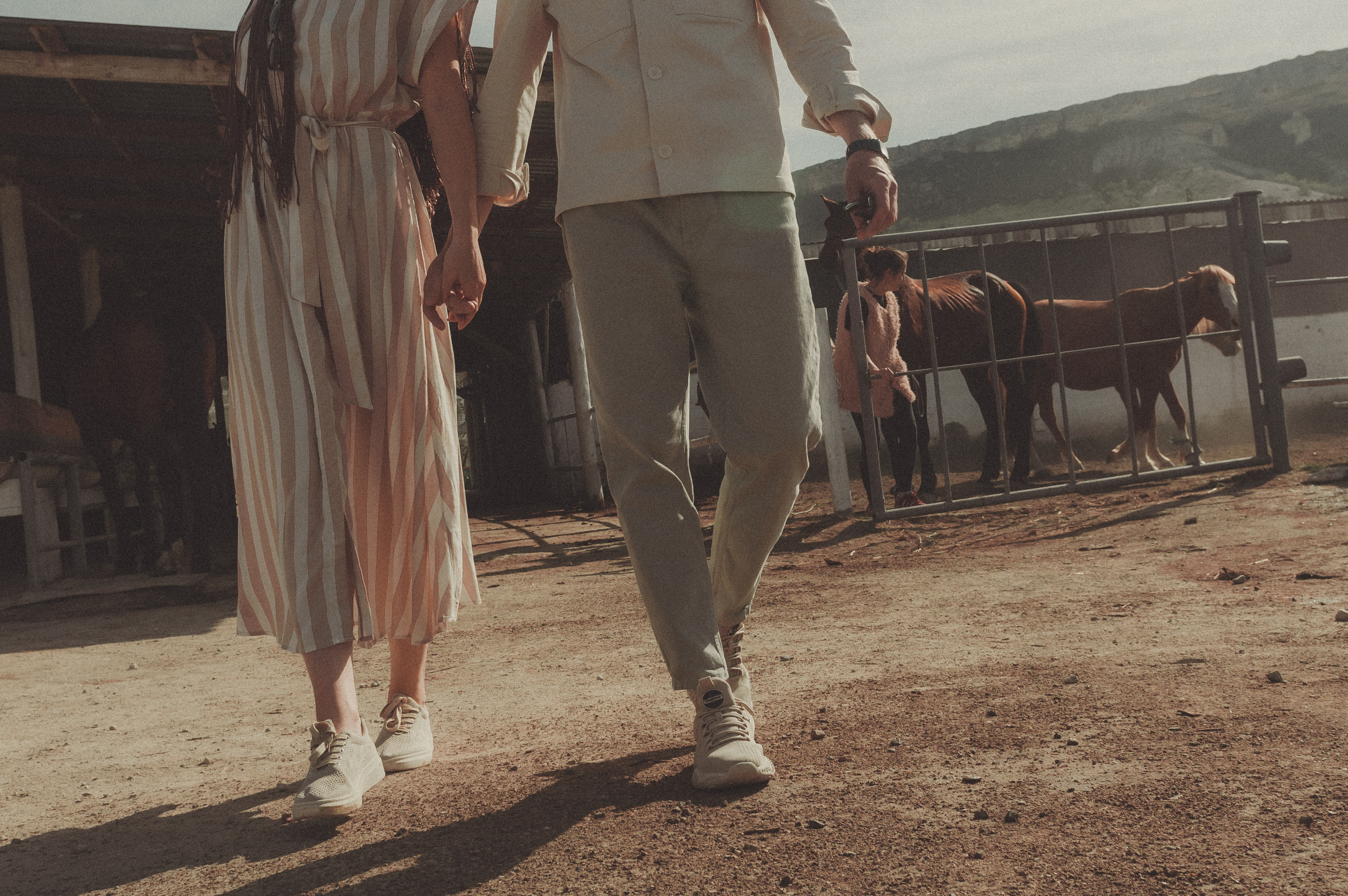 Фотосессия Love Story. Фотограф в Барнауле Дарья Бутурлакина. Люби.Цени.Касайся