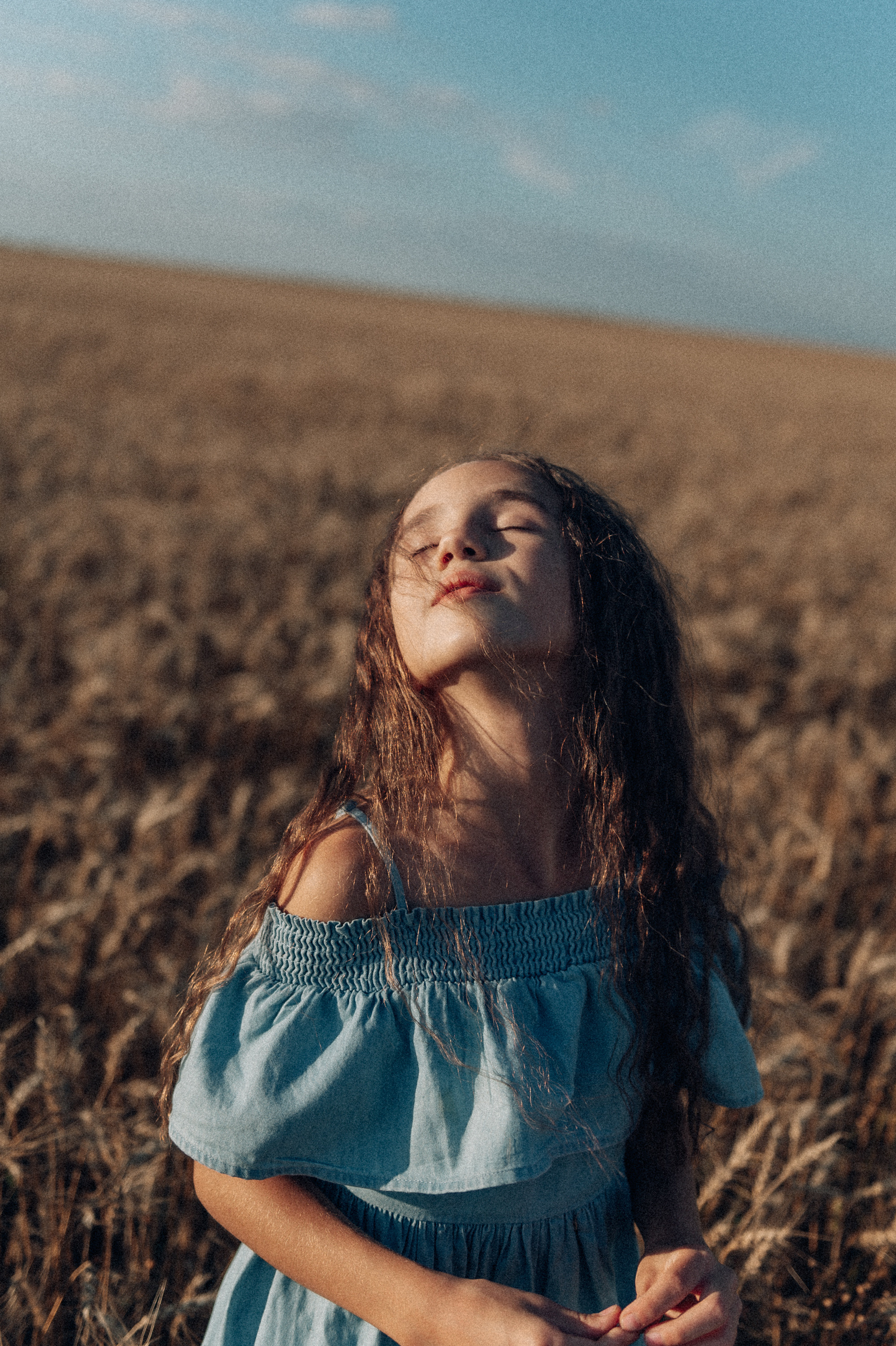 Детская фотография. Фотограф в Барнауле Дарья Бутурлакина. Люби.Цени.Касайся