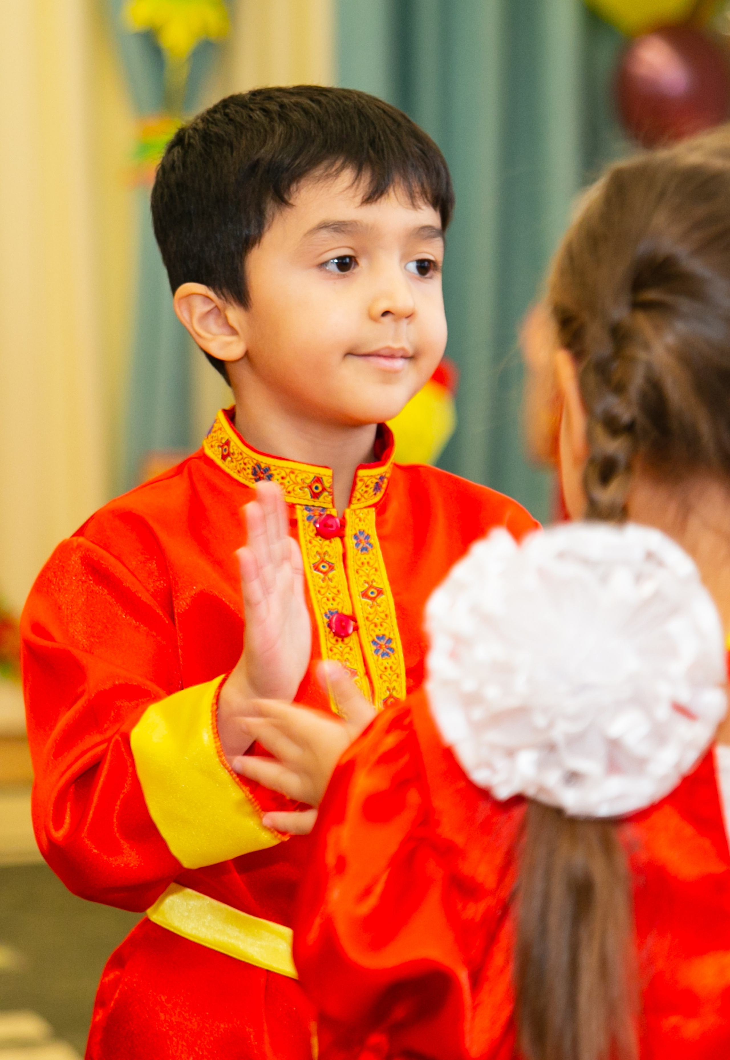 Выпускные и Утренники. Фотограф новорожденных и семейный фотограф НСО г. Бердск Марина Львова